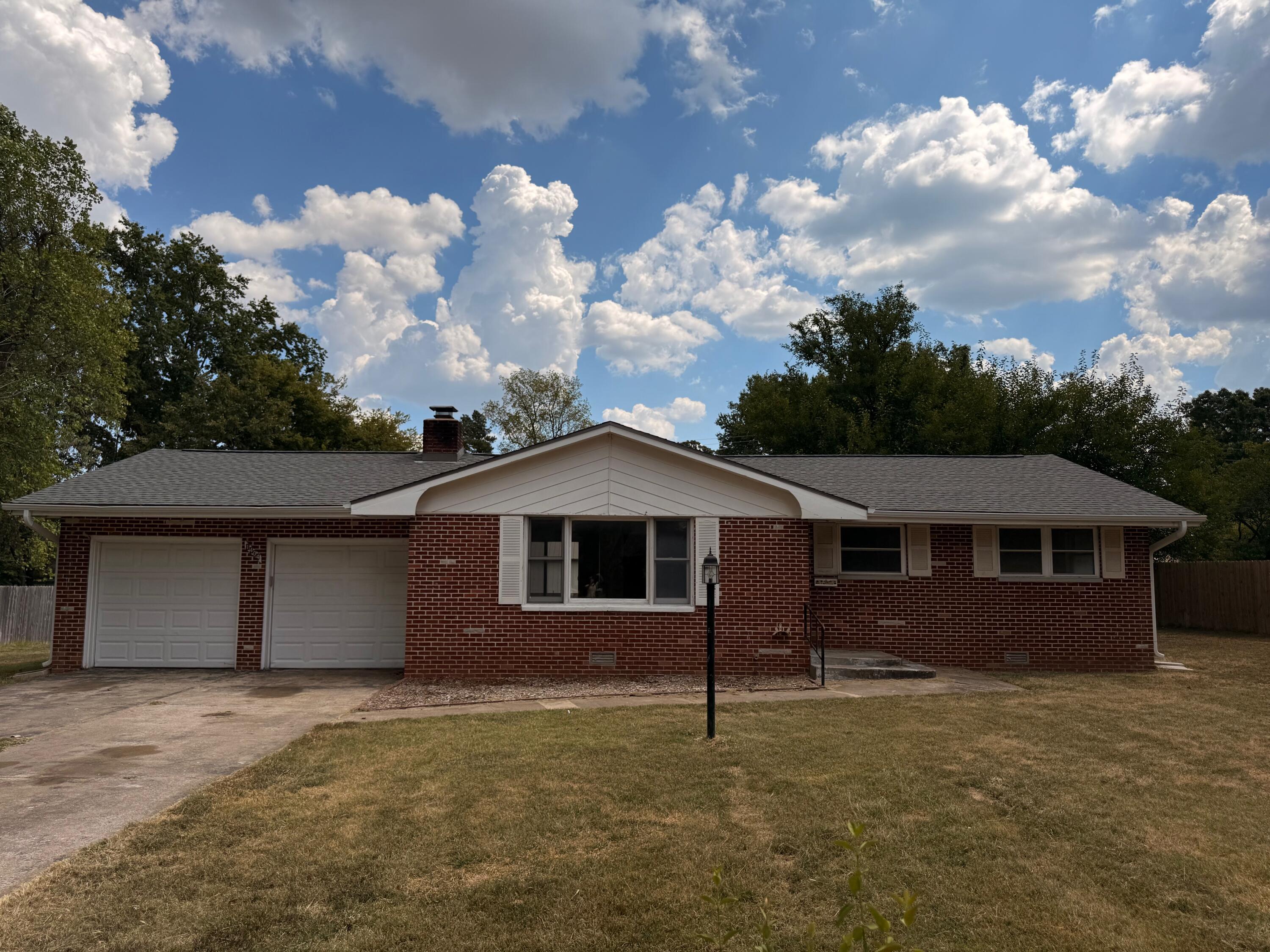 1404 South Madison Avenue Property Photo 1