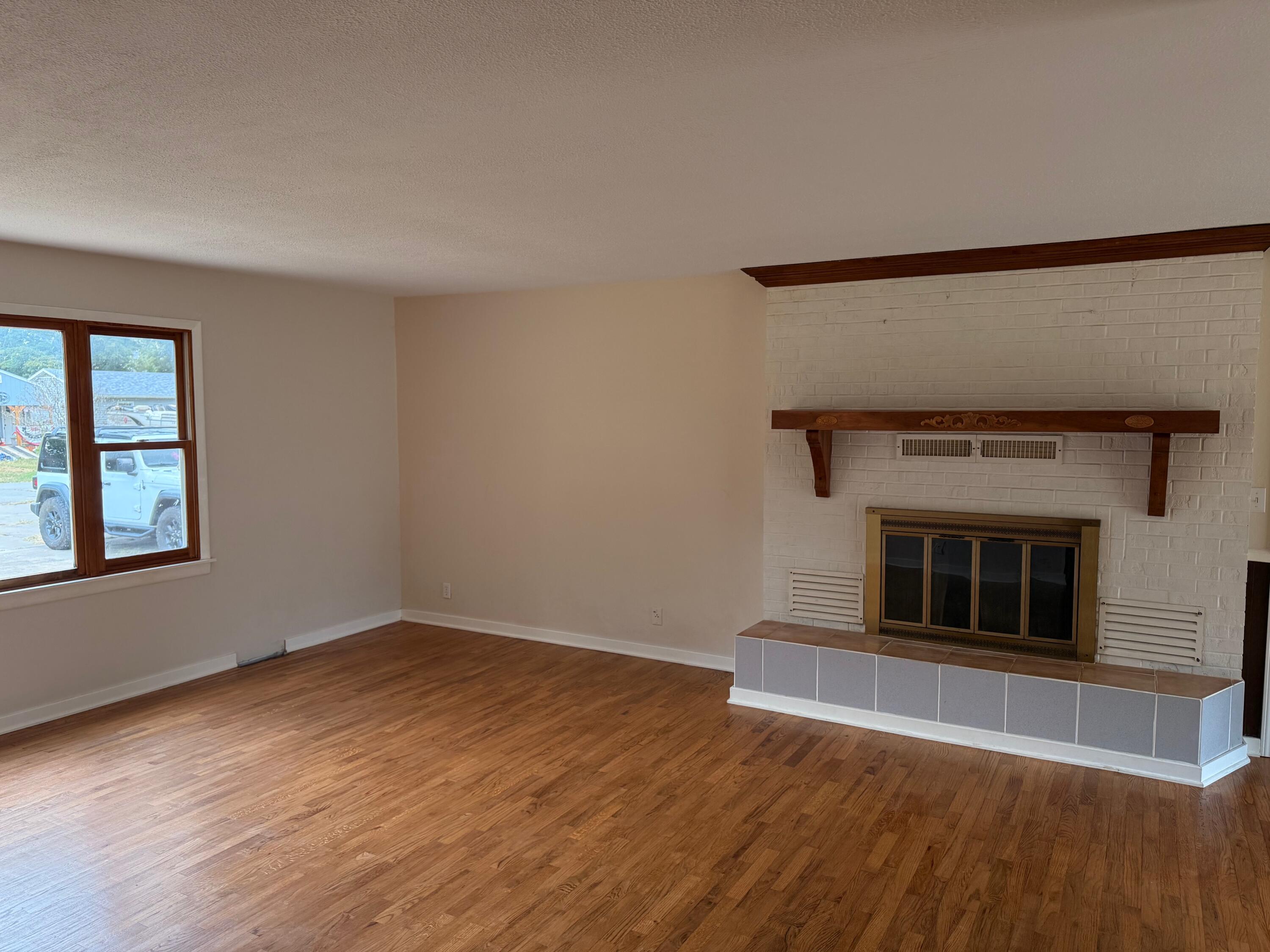 1404 South Madison Avenue Property Photo 16