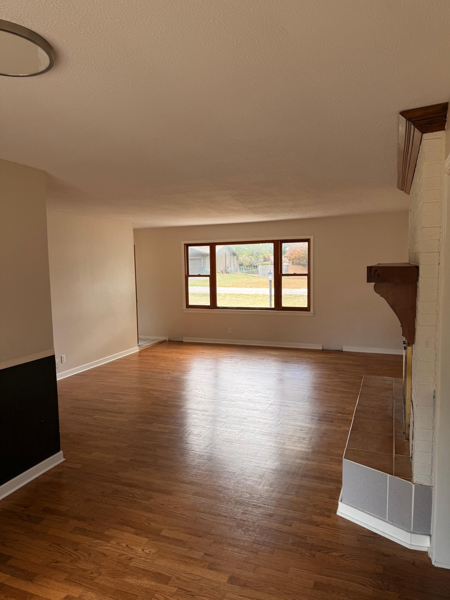 1404 South Madison Avenue Property Photo 18