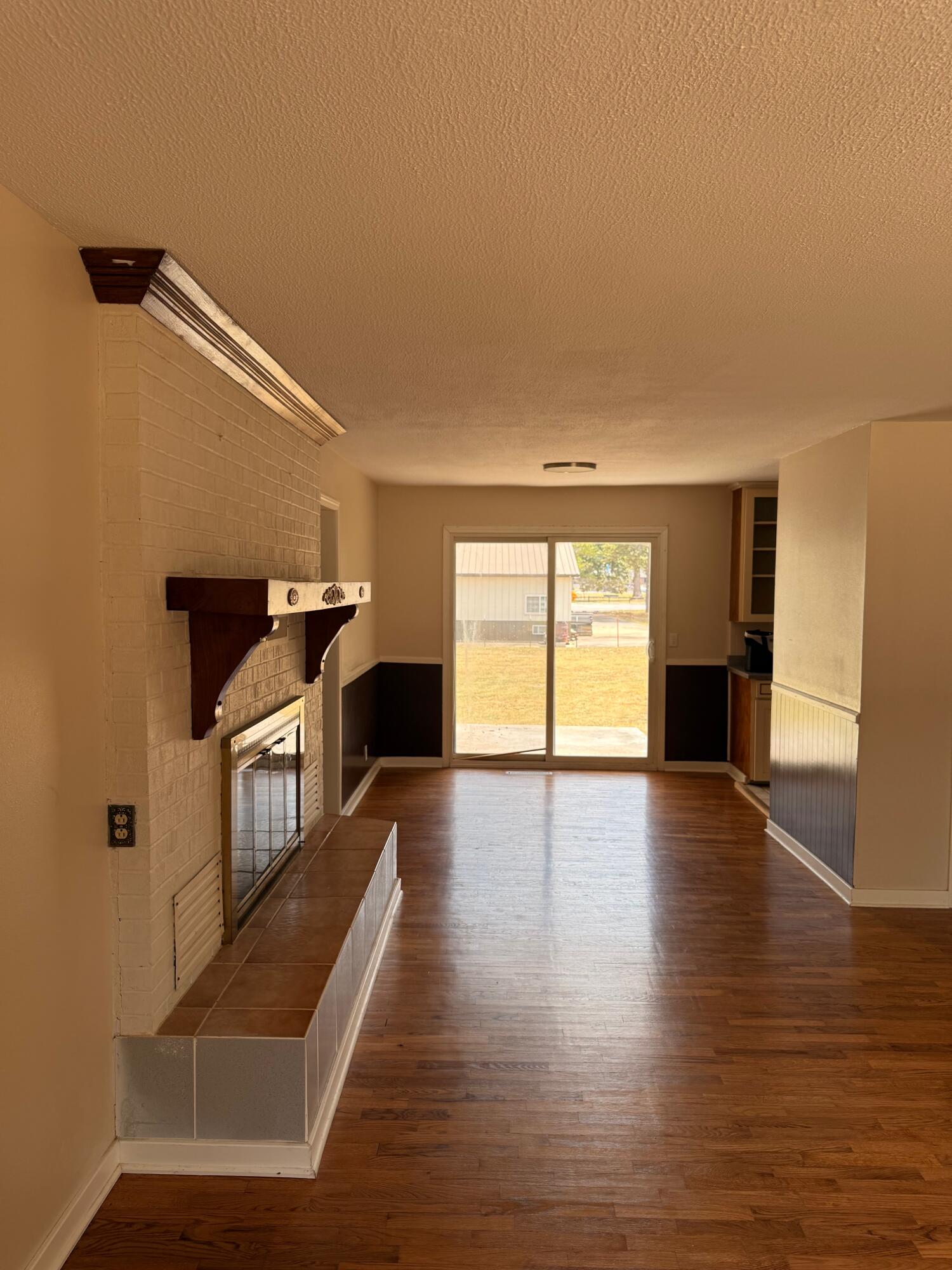 1404 South Madison Avenue Property Photo 20