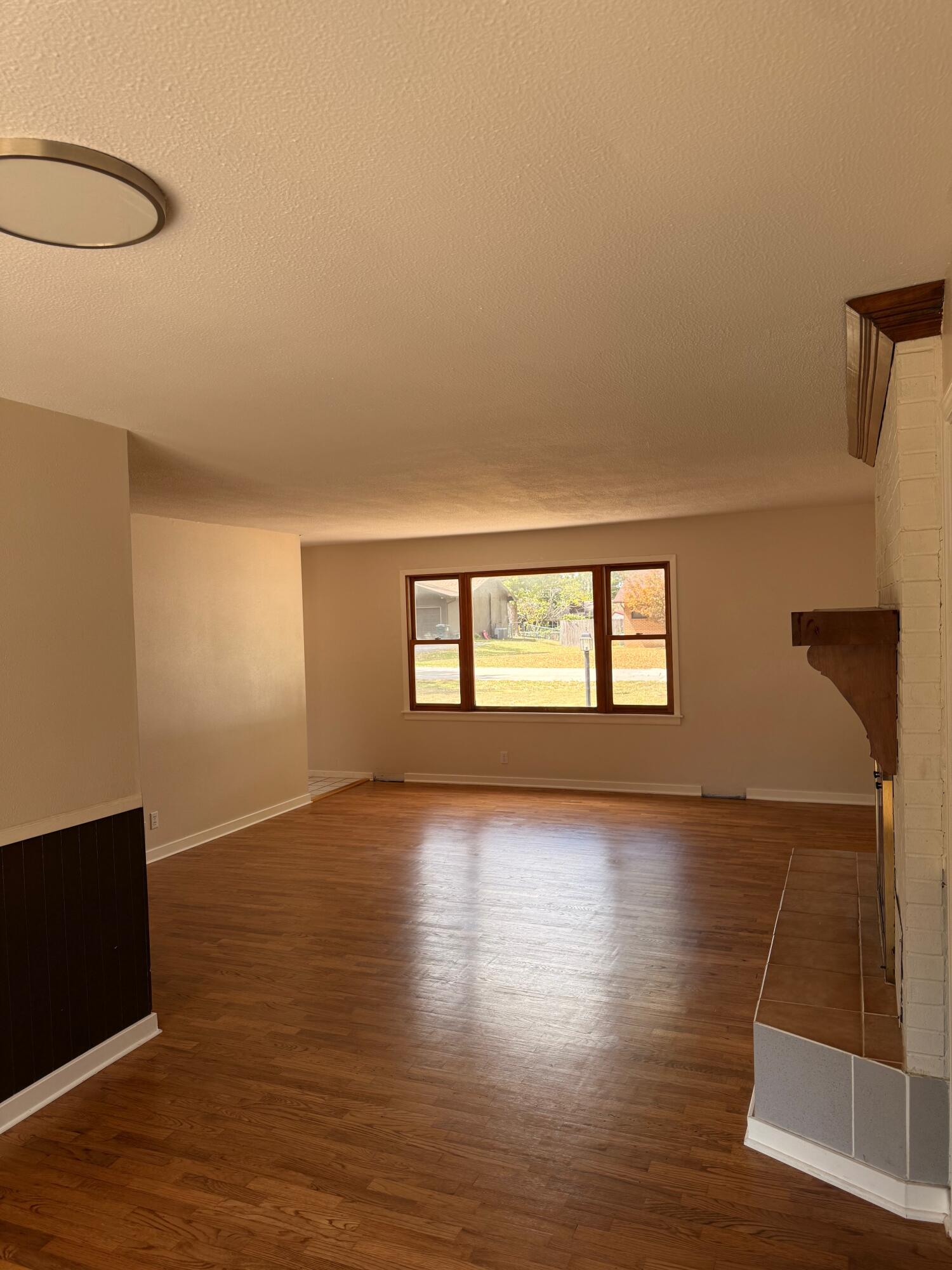1404 South Madison Avenue Property Photo 21
