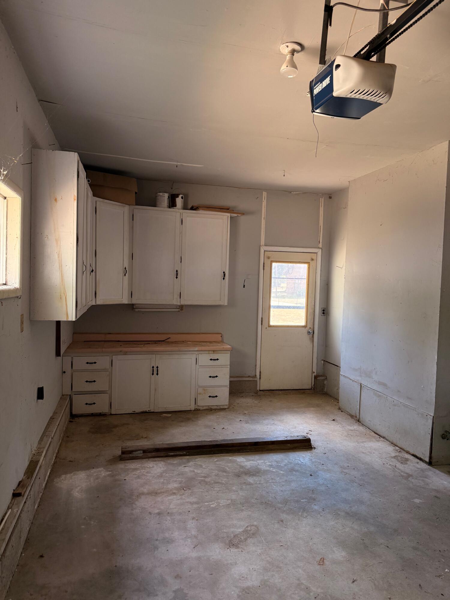 1404 South Madison Avenue Property Photo 34