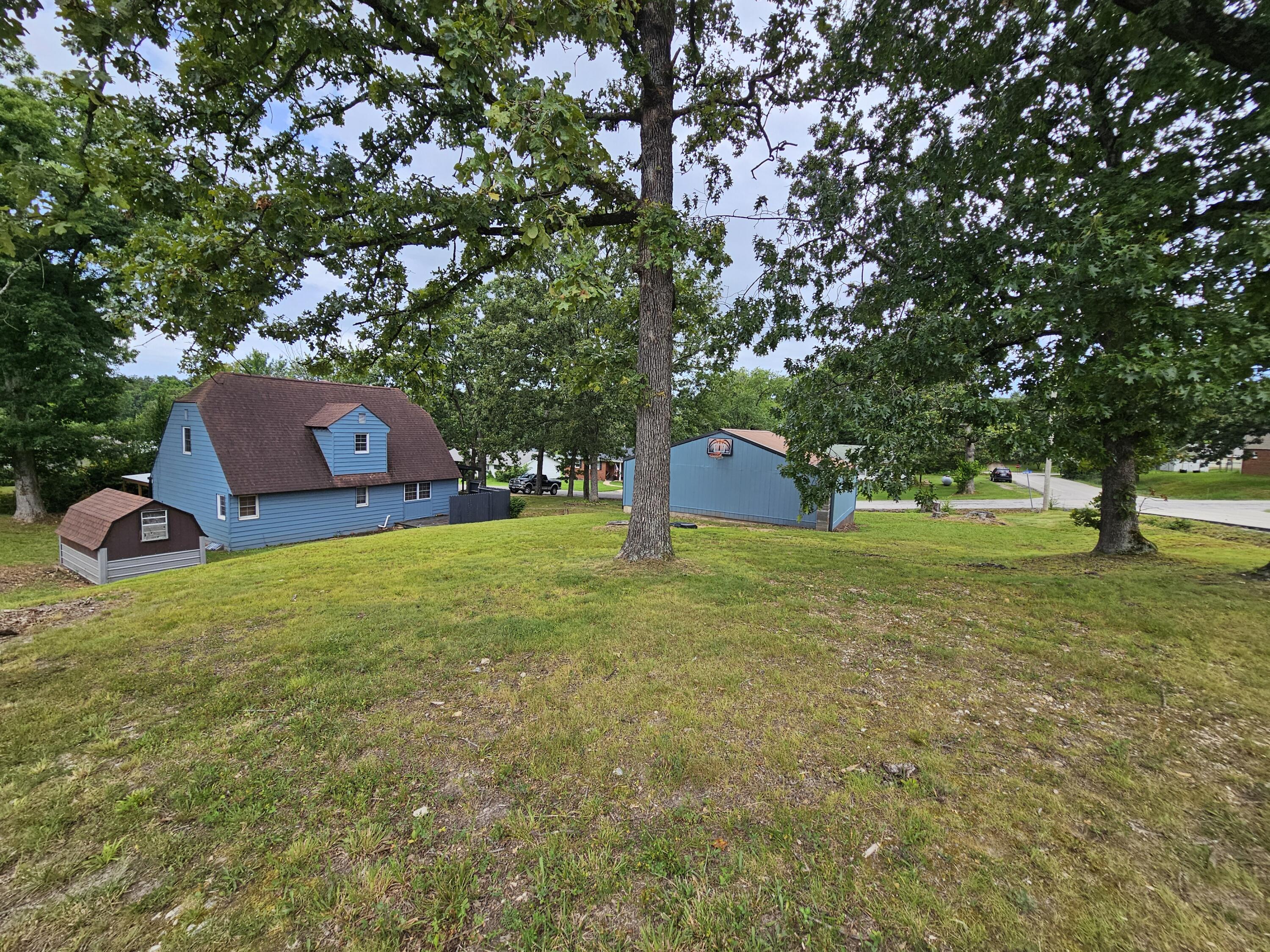 1018 Patton Avenue Property Photo 4