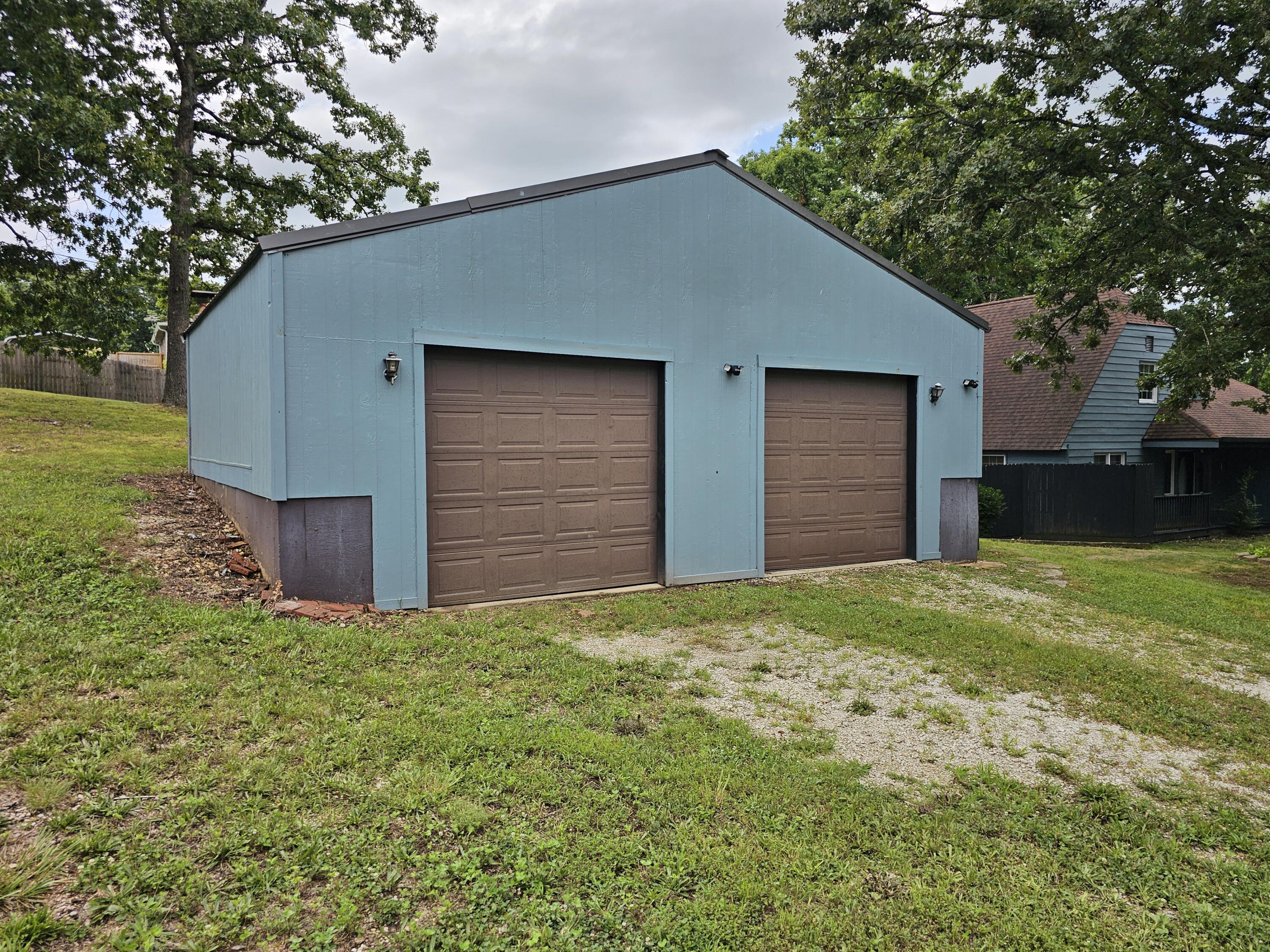 1018 Patton Avenue Property Photo 5