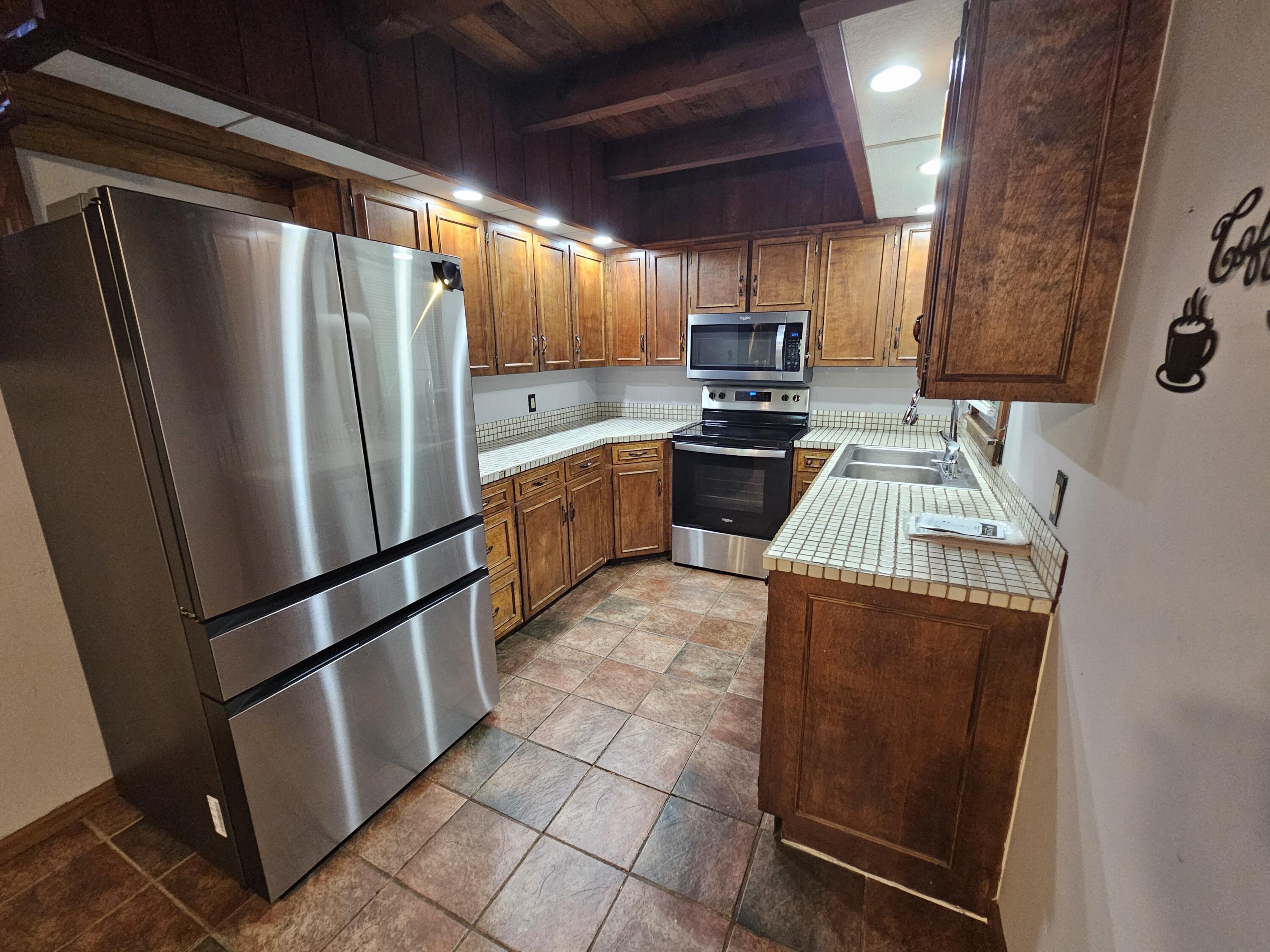 1018 Patton Avenue Property Photo 9