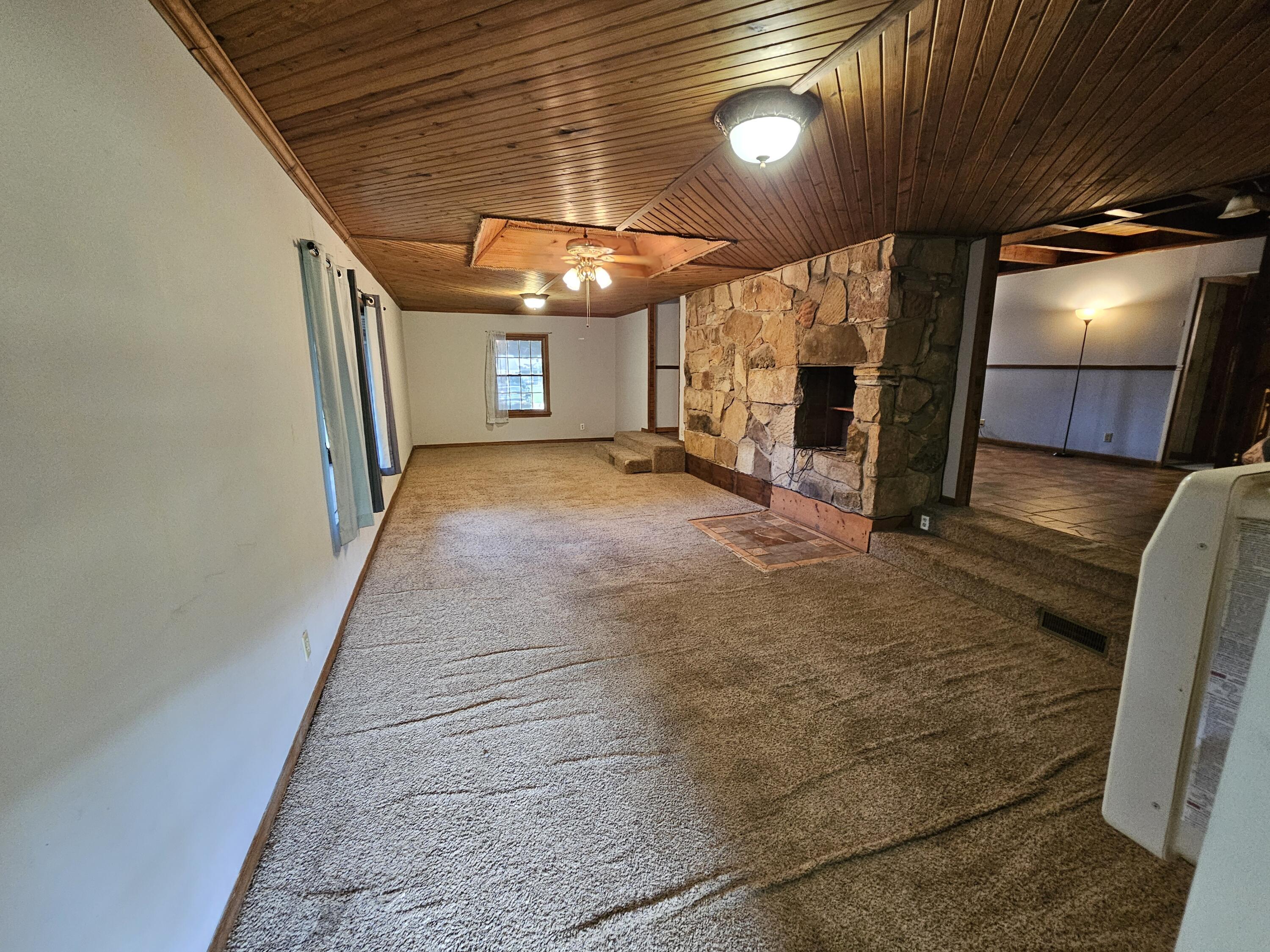 1018 Patton Avenue Property Photo 12