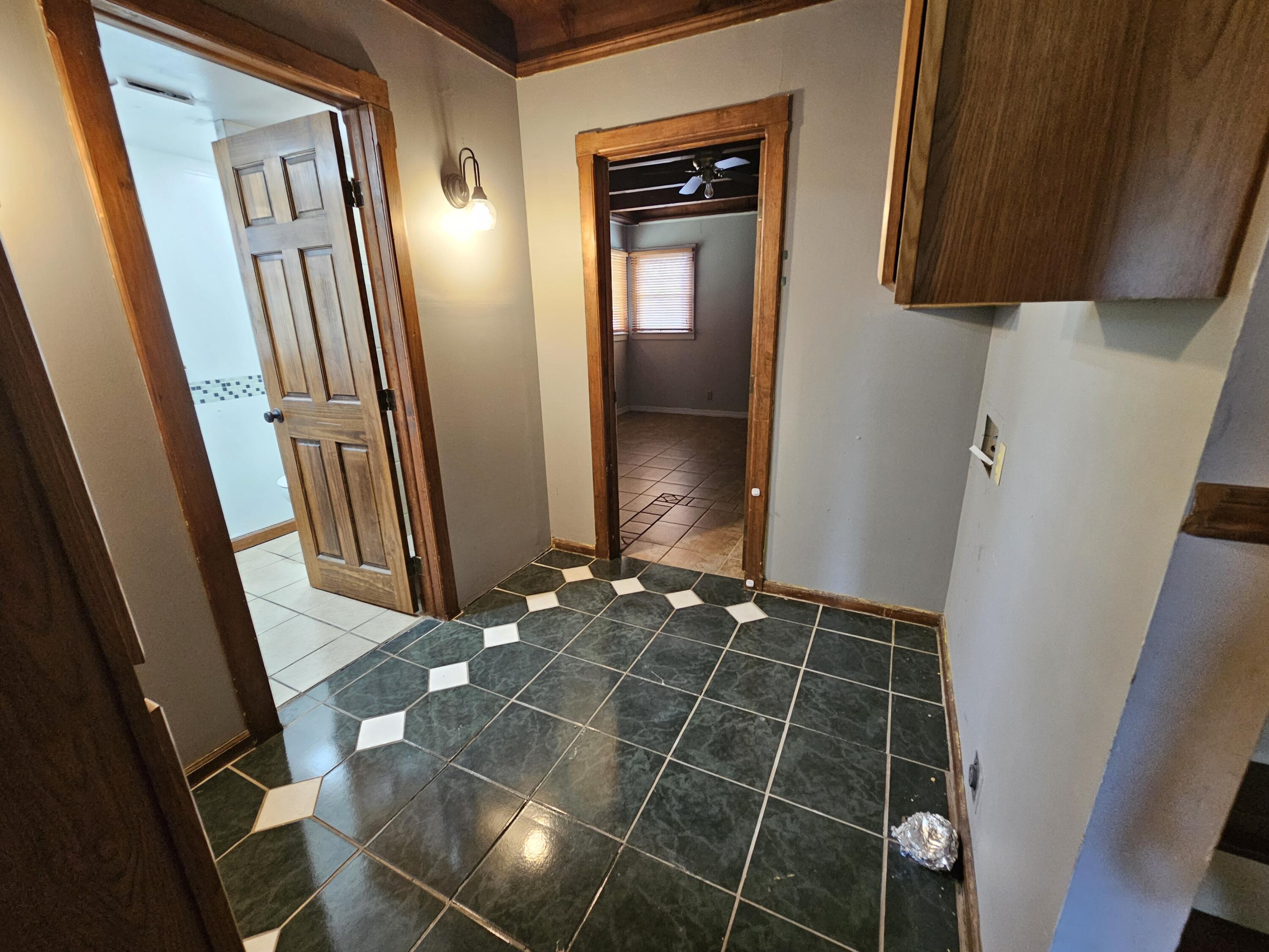 1018 Patton Avenue Property Photo 16