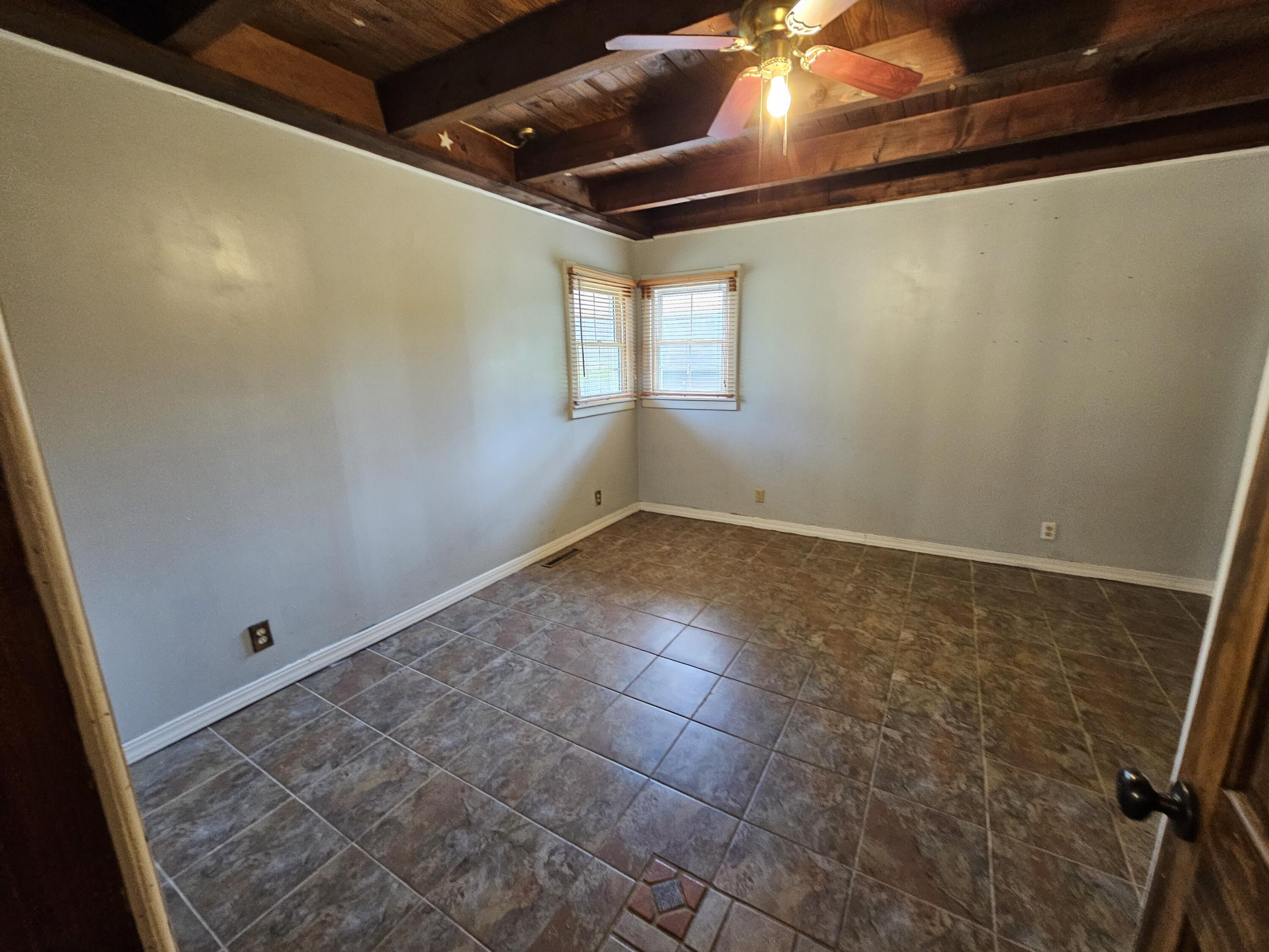 1018 Patton Avenue Property Photo 18