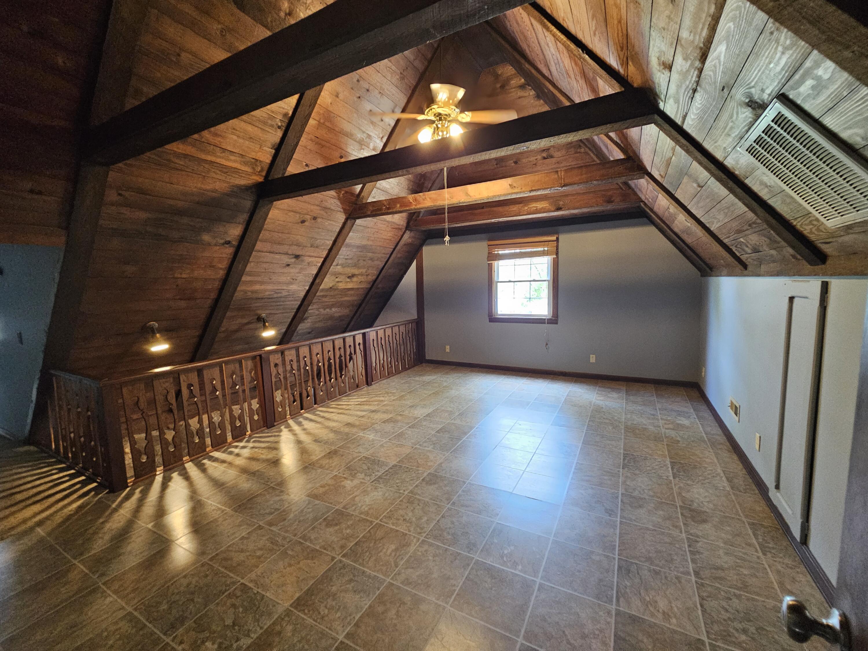 1018 Patton Avenue Property Photo 20