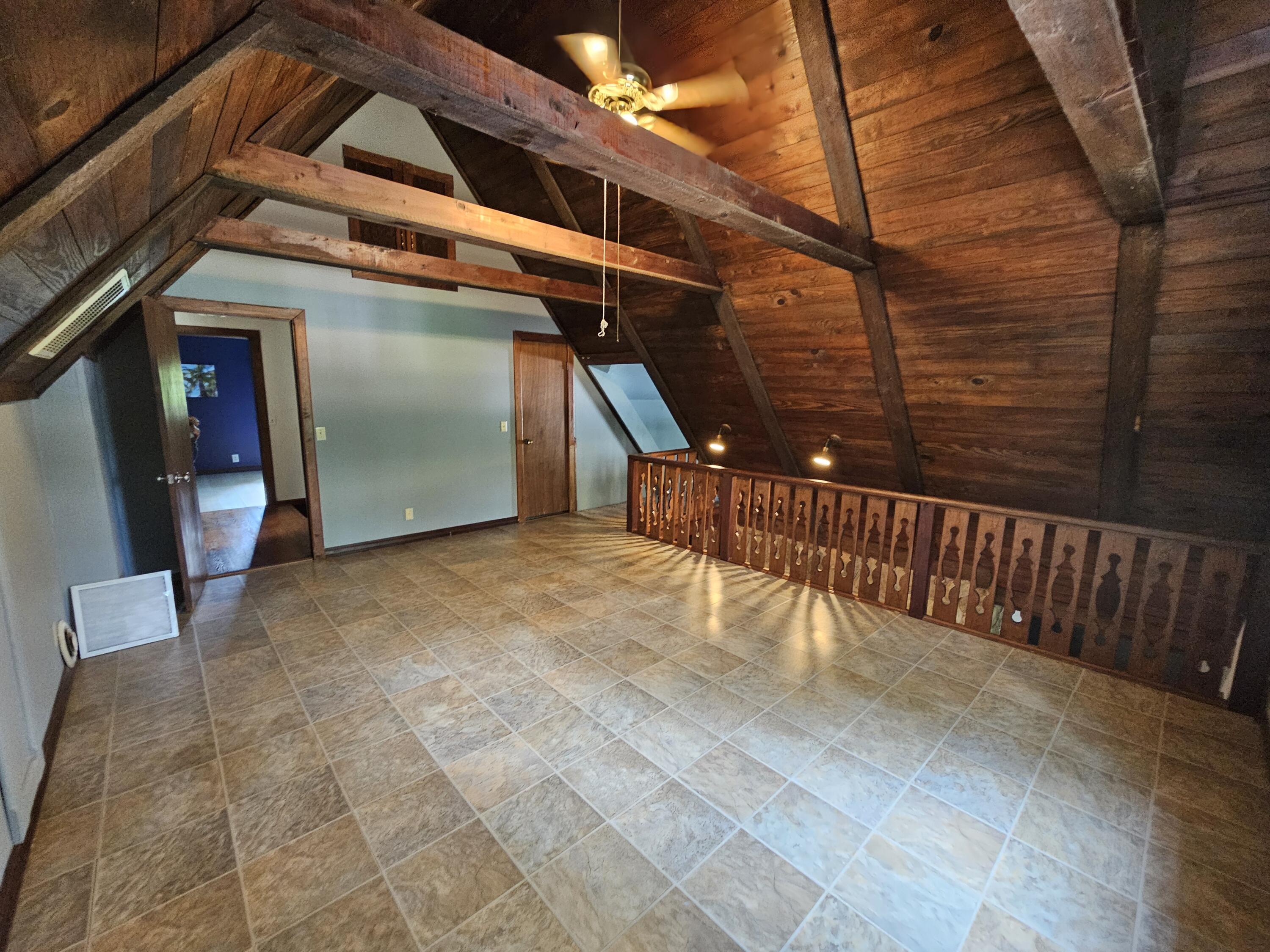 1018 Patton Avenue Property Photo 21