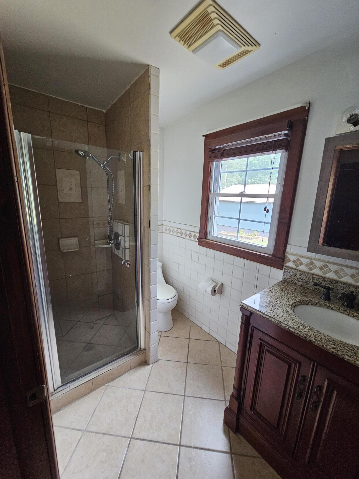 1018 Patton Avenue Property Photo 25