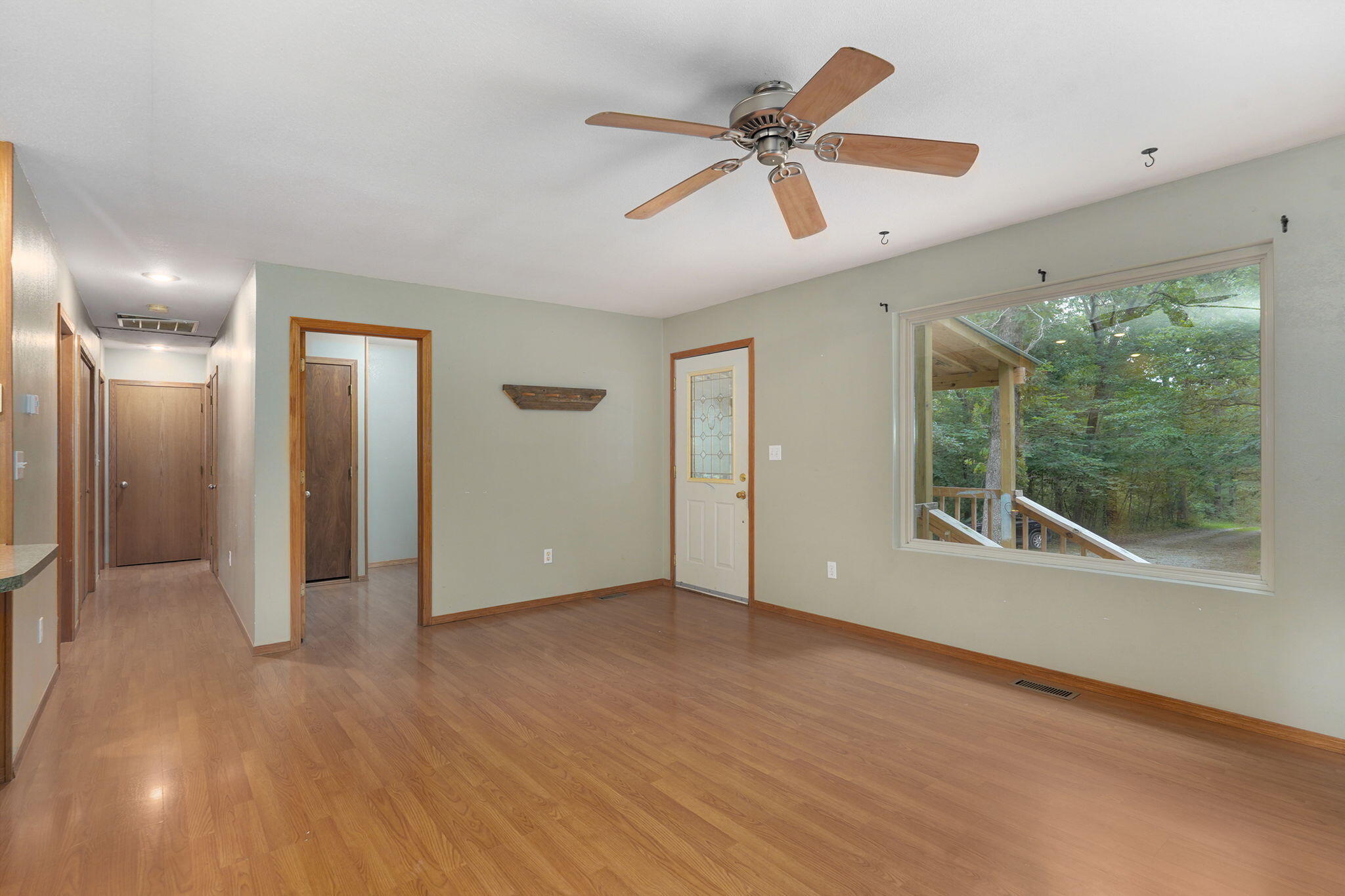 326 Arliss Drive Property Photo 12