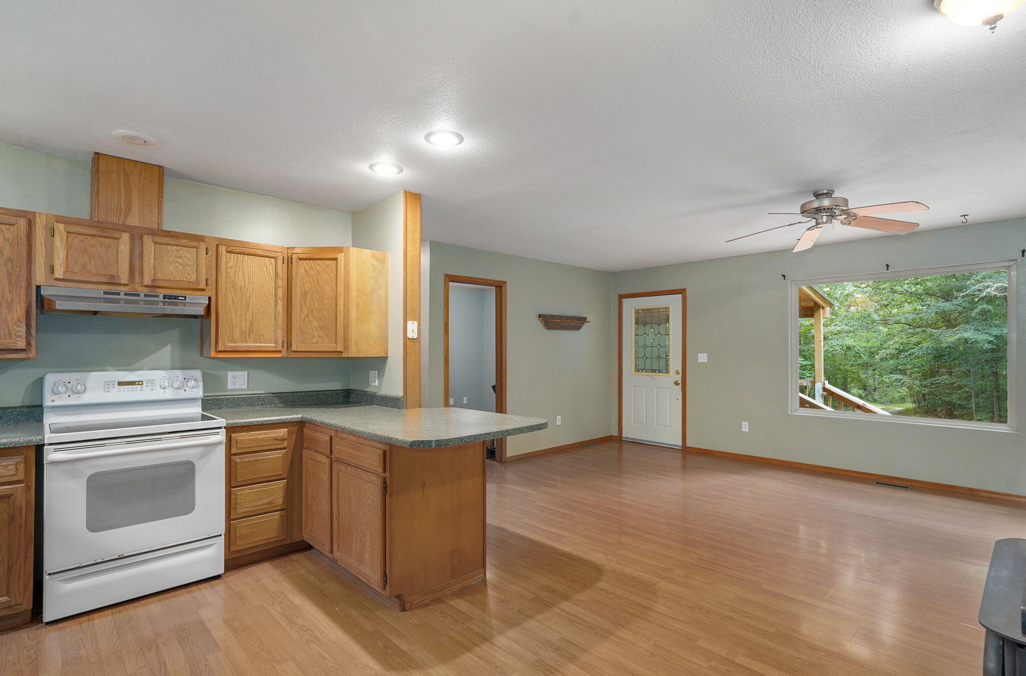 326 Arliss Drive Property Photo 17
