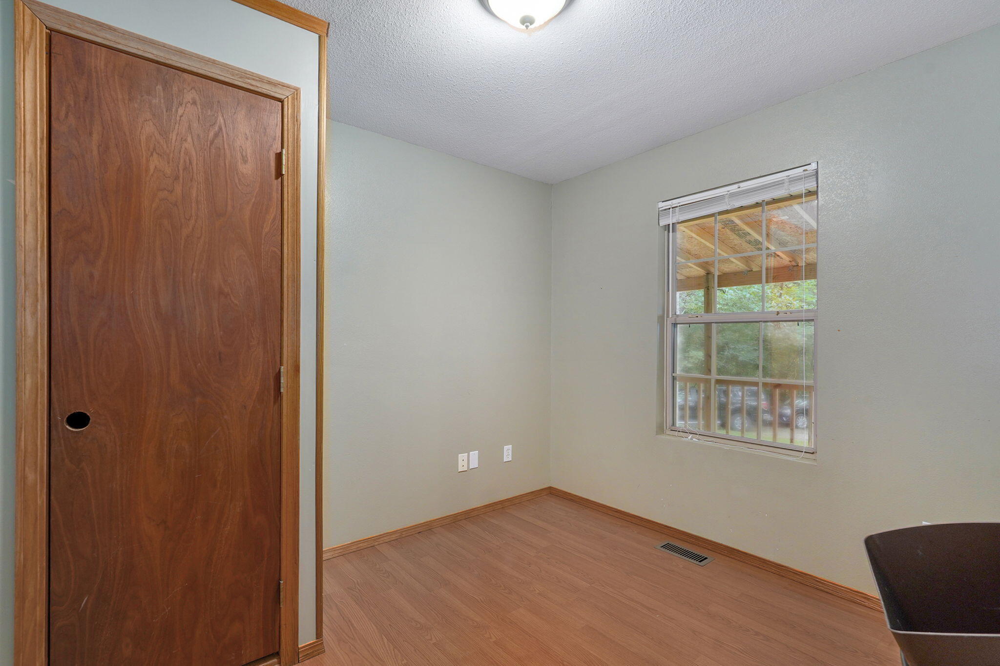 326 Arliss Drive Property Photo 18