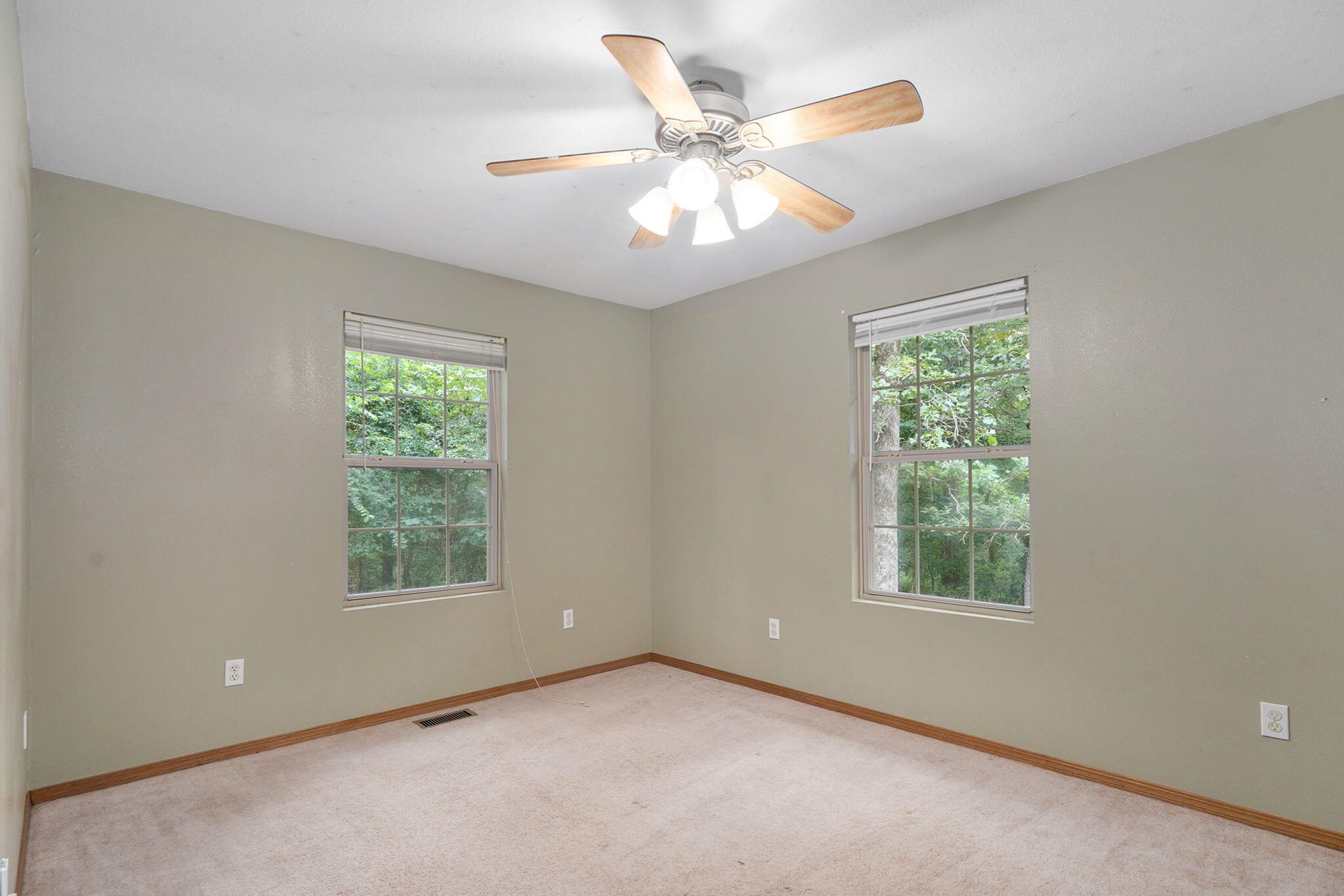 326 Arliss Drive Property Photo 20