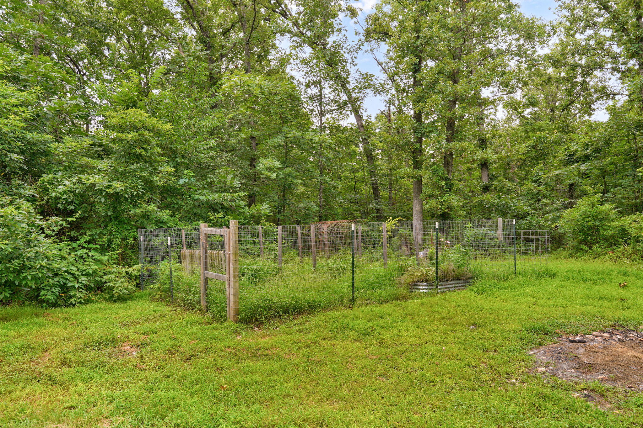 326 Arliss Drive Property Photo 31
