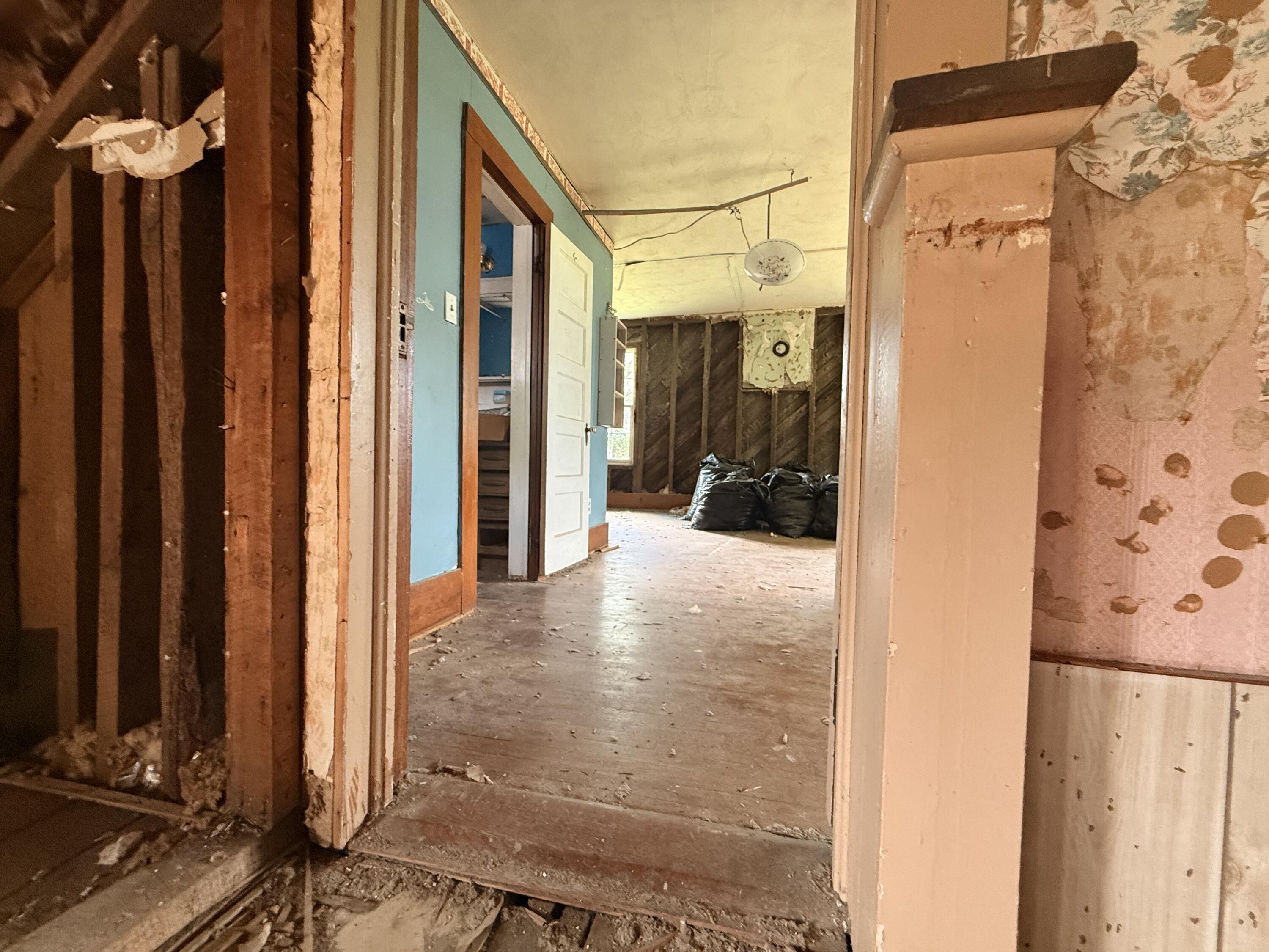 1930 Morris Road Property Photo 17