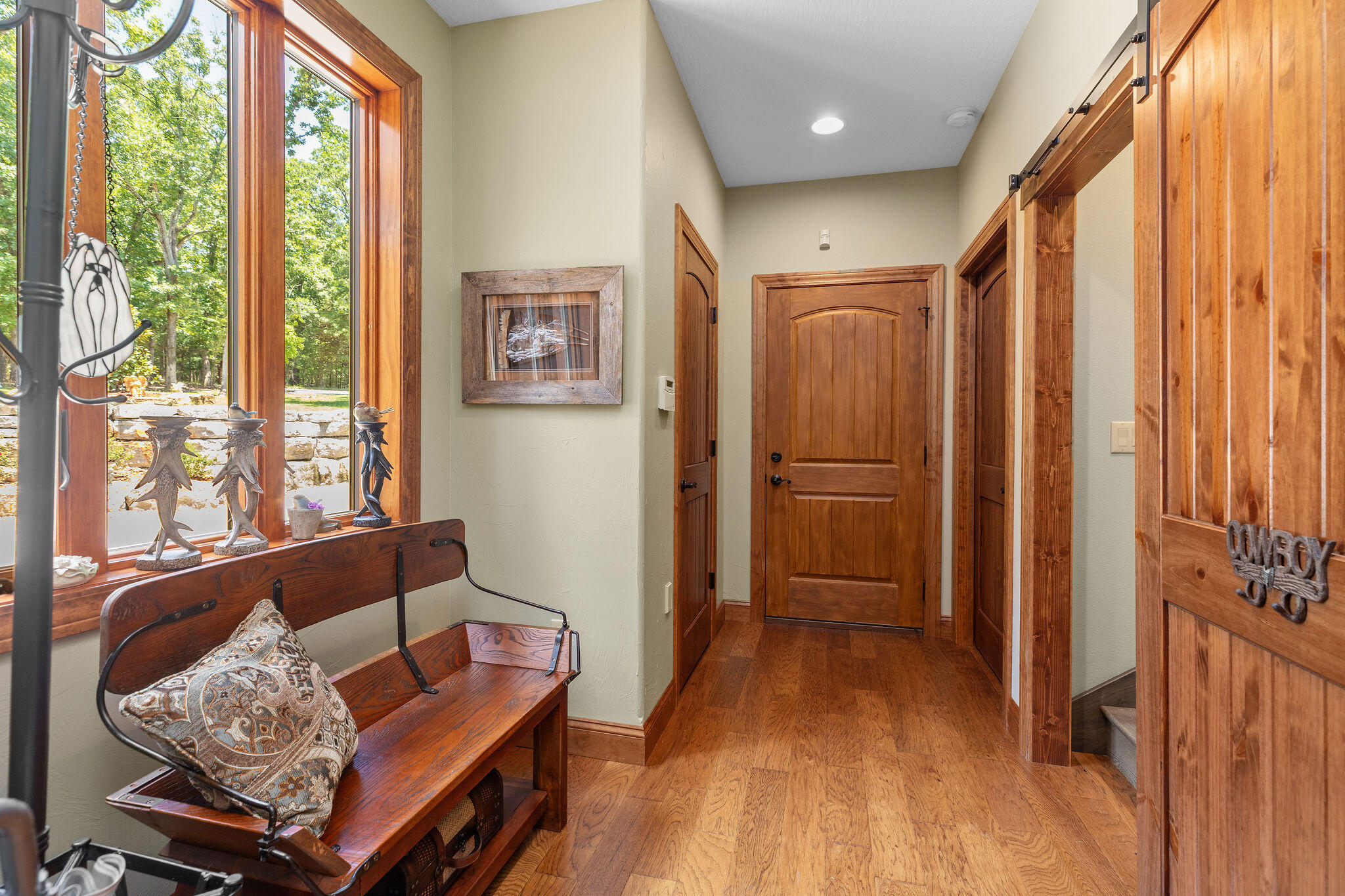 1517 Lake Bluff Drive Property Photo 10