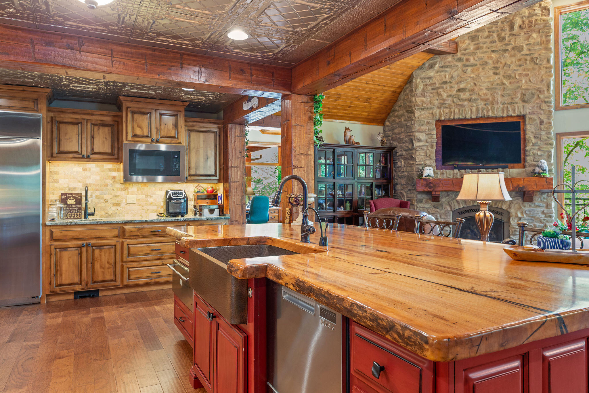 1517 Lake Bluff Drive Property Photo 18