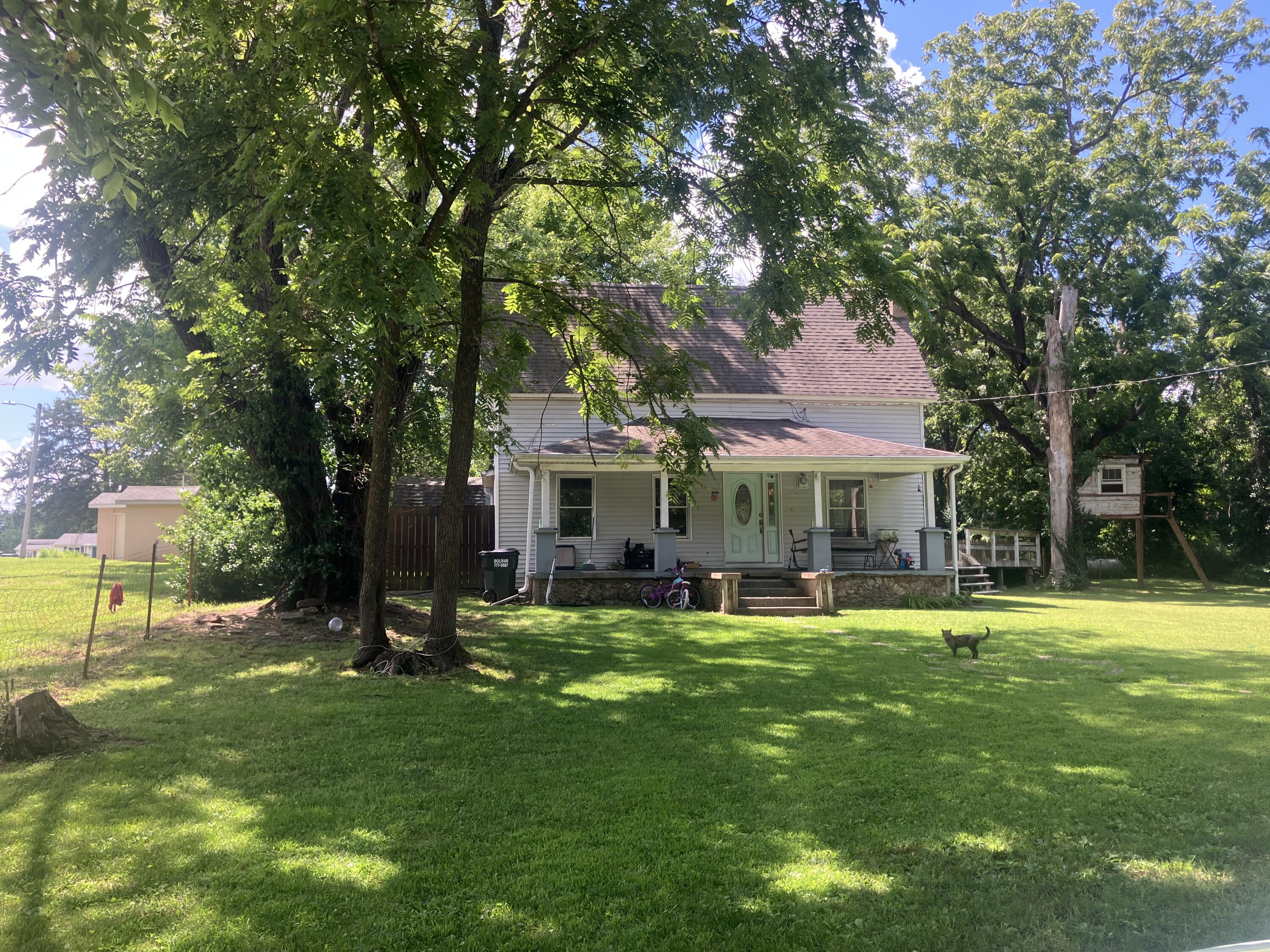 209 South Rush Street Property Photo 33