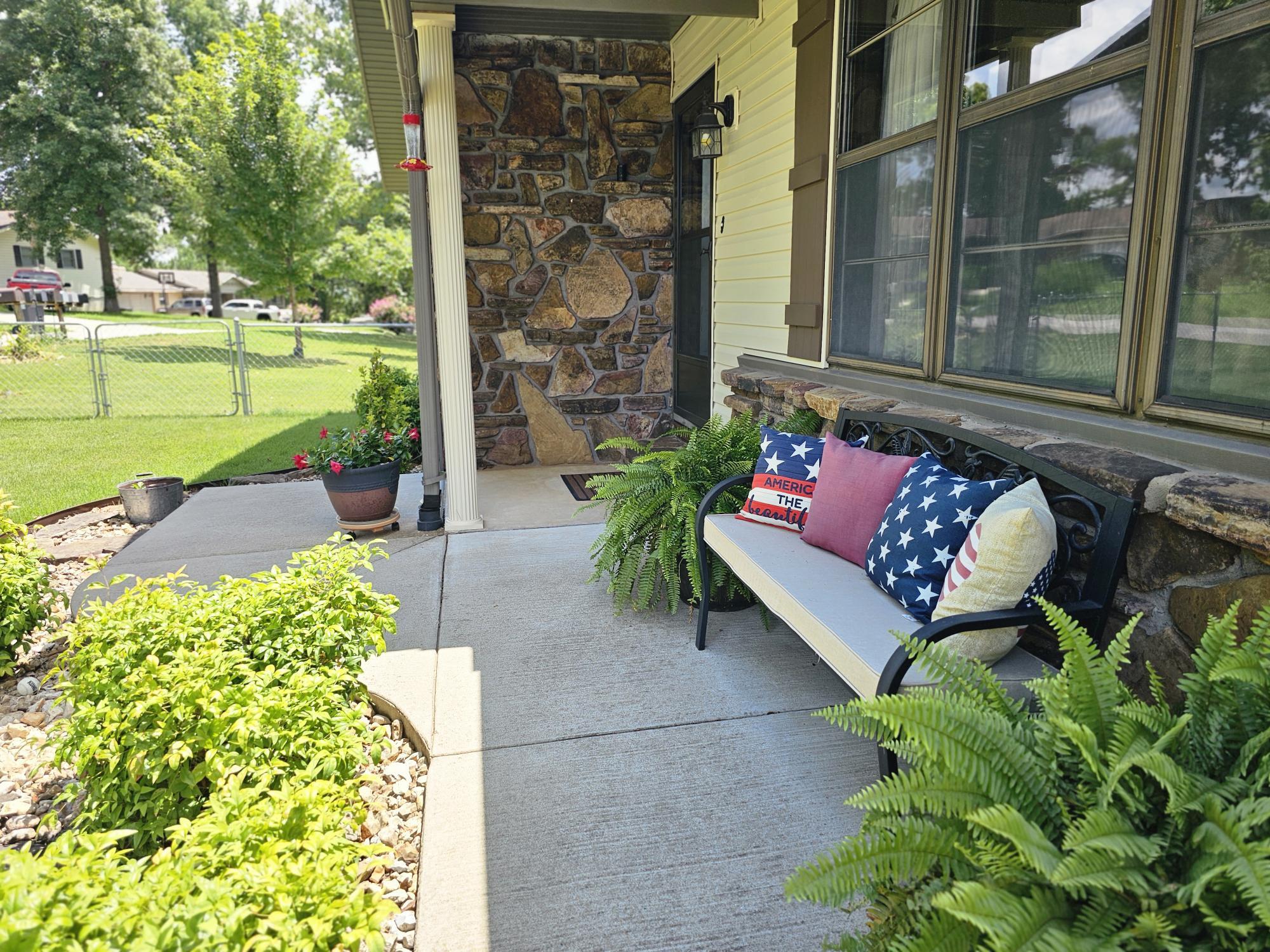 119 Vancil Street Property Photo 4