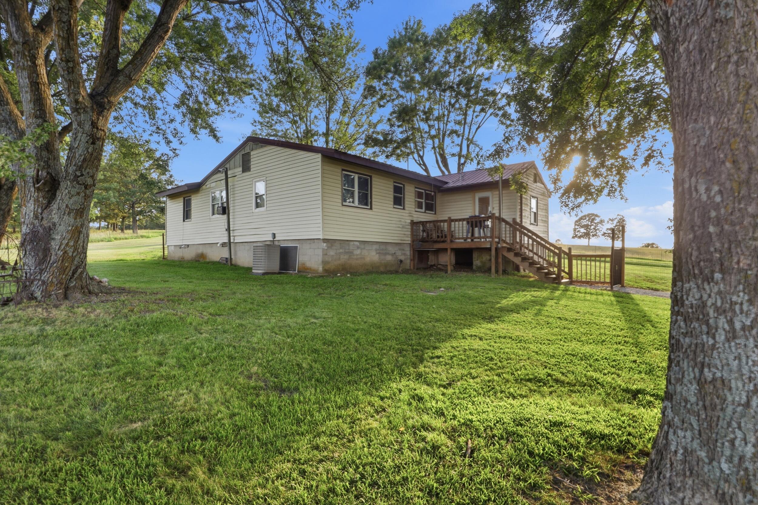16223 State Highway F Property Photo 27