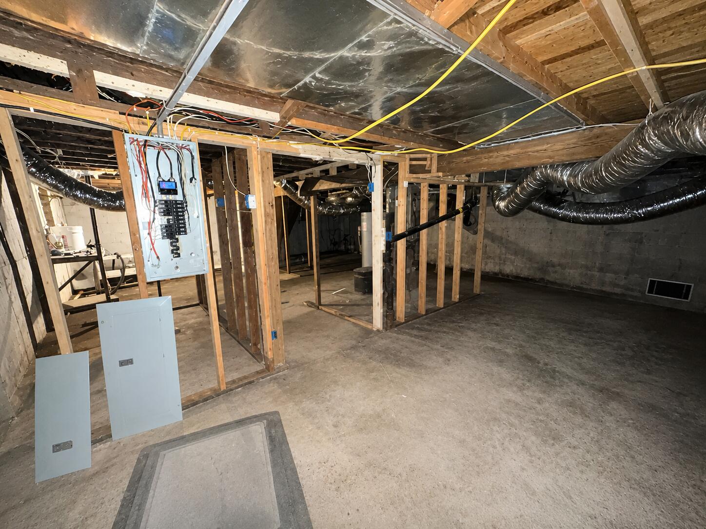 203 North Walnut Street Property Photo 17
