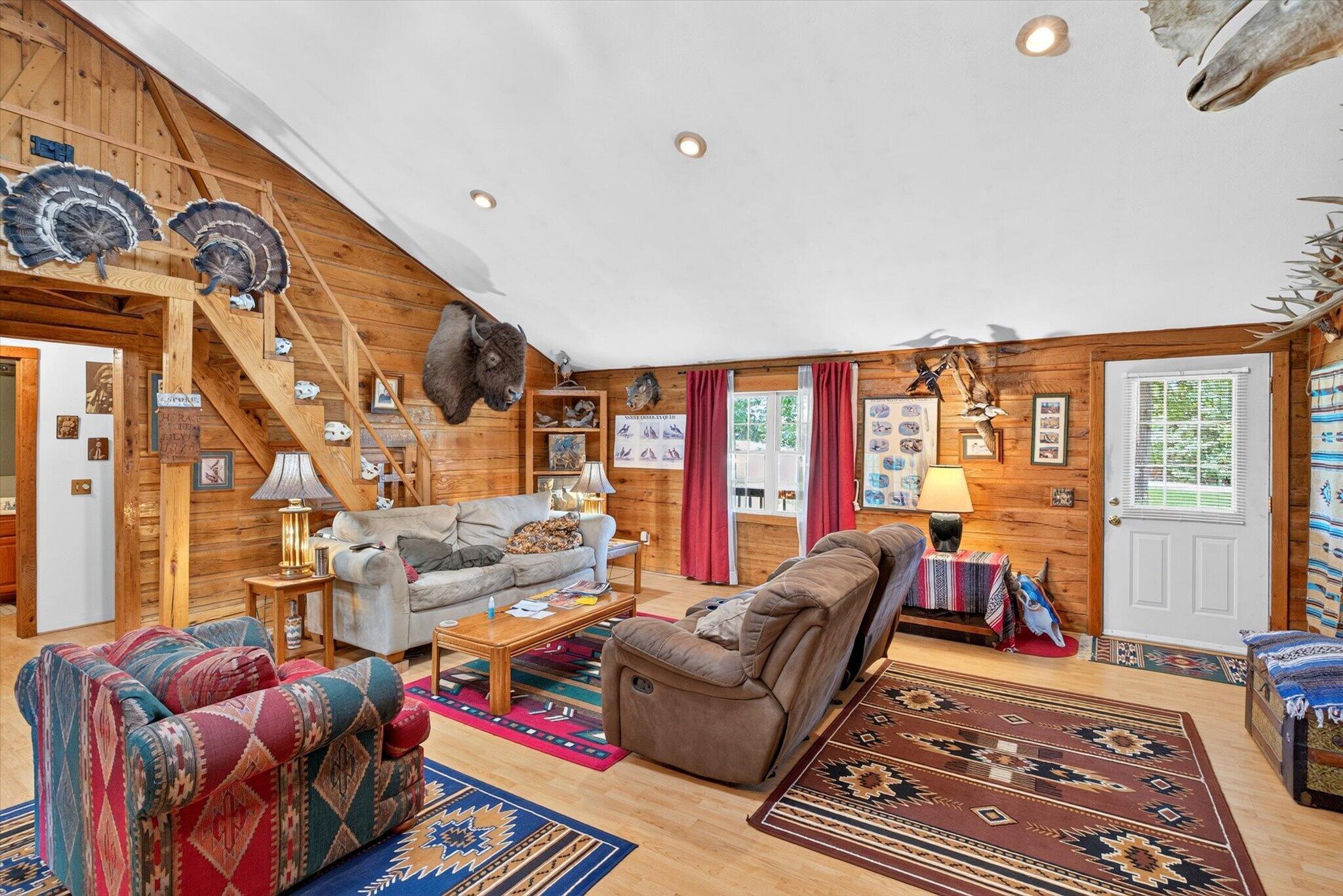 688 Stevens Road Property Photo 12