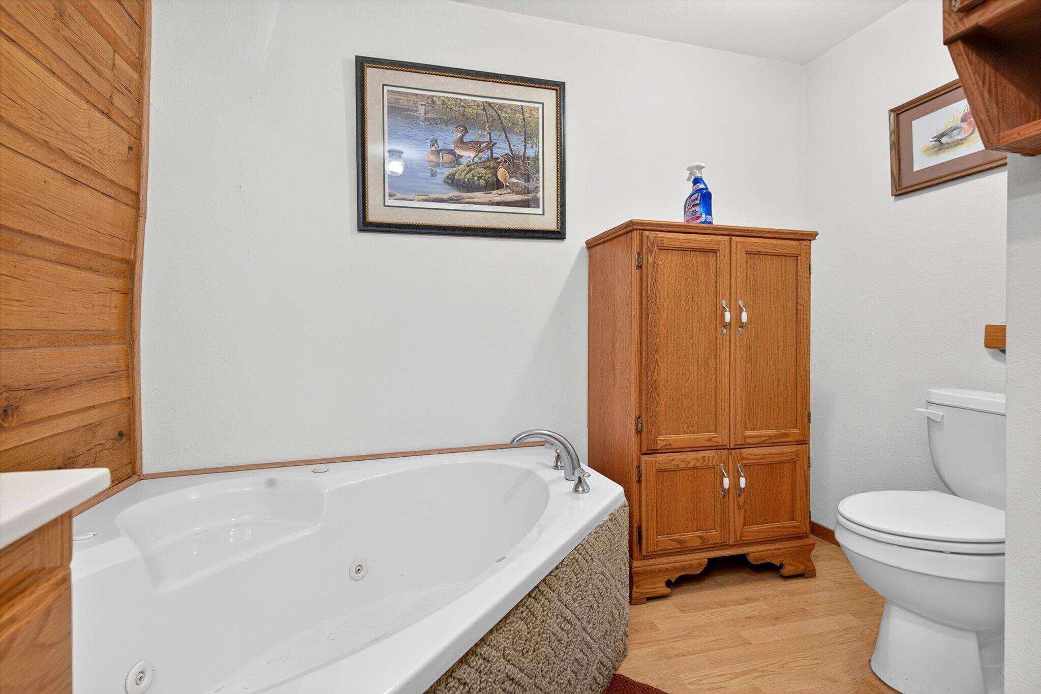 688 Stevens Road Property Photo 23