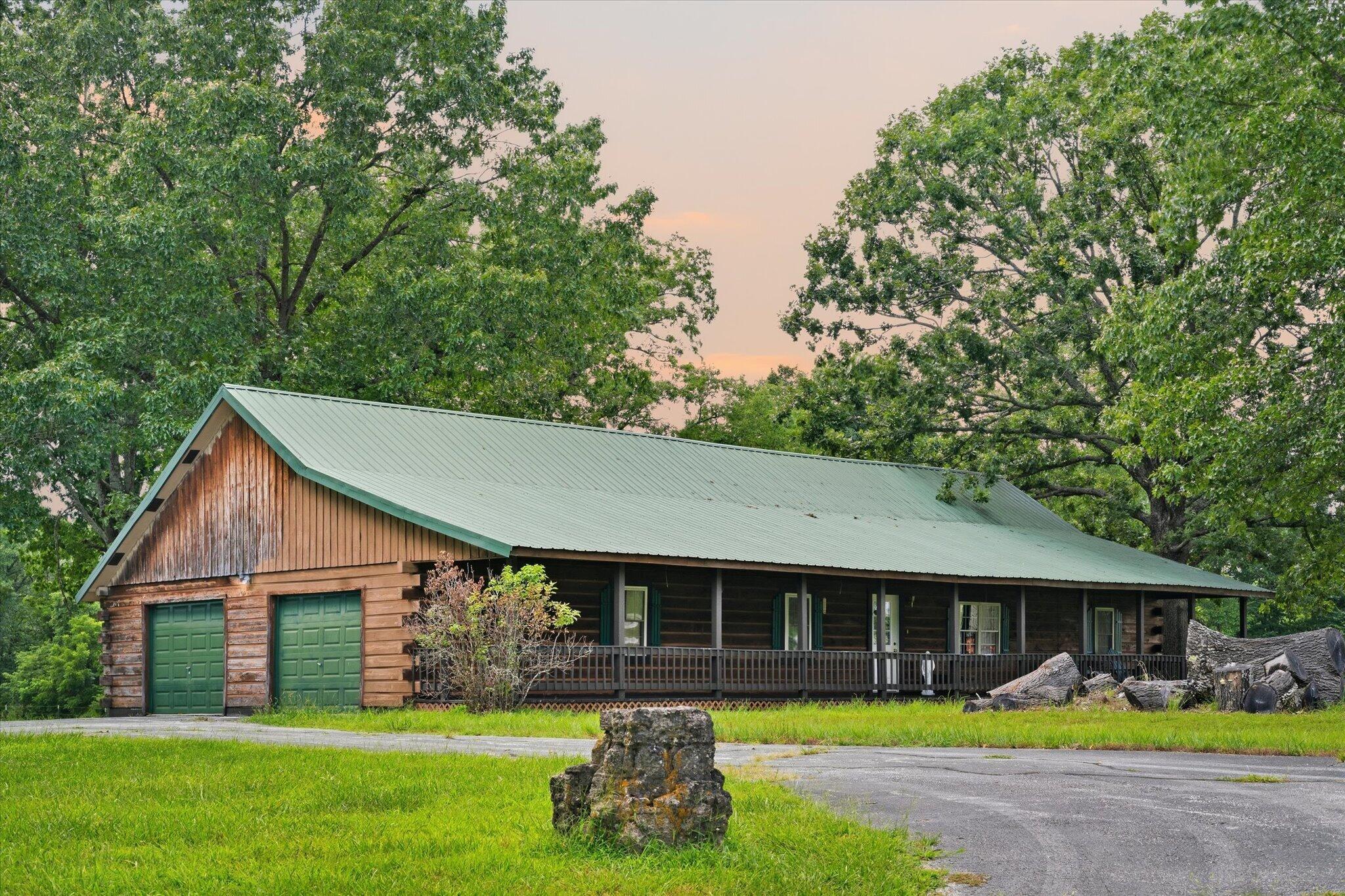 688 Stevens Road Property Photo 41