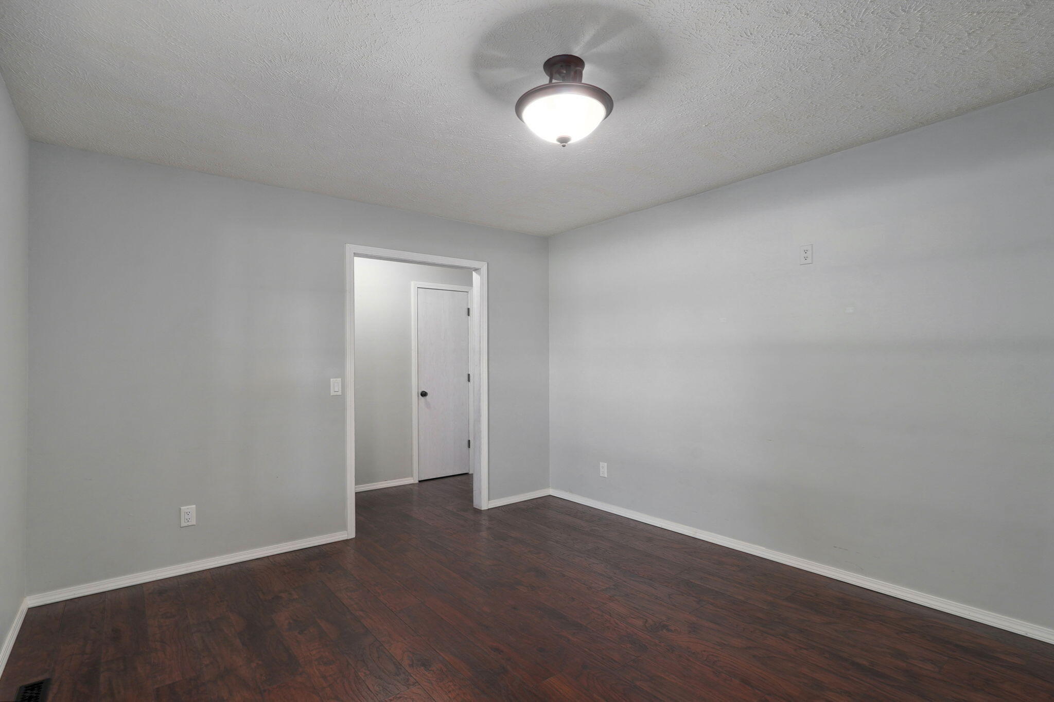6401 North Marilyn Avenue Property Photo 21