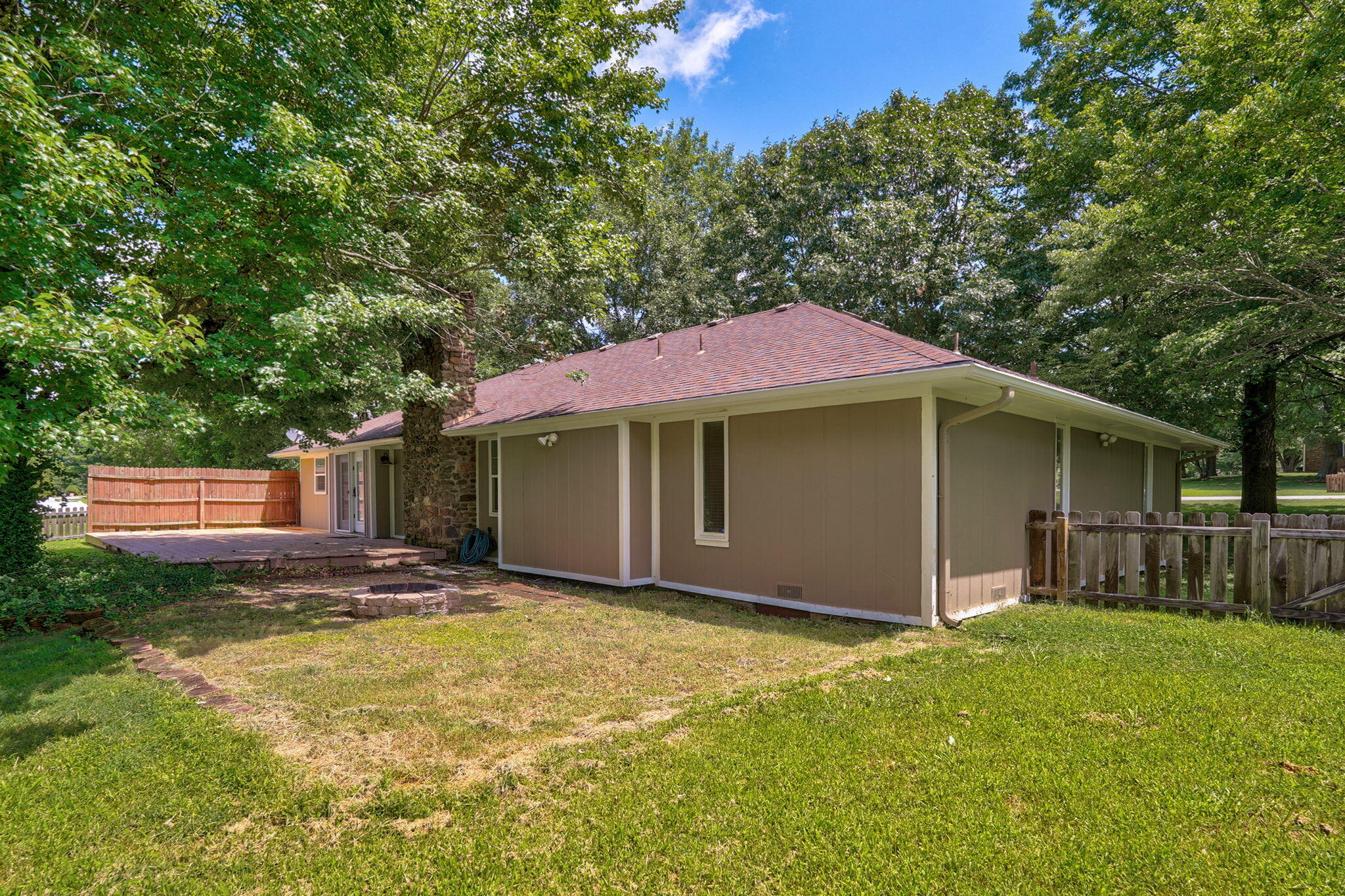 6401 North Marilyn Avenue Property Photo 37