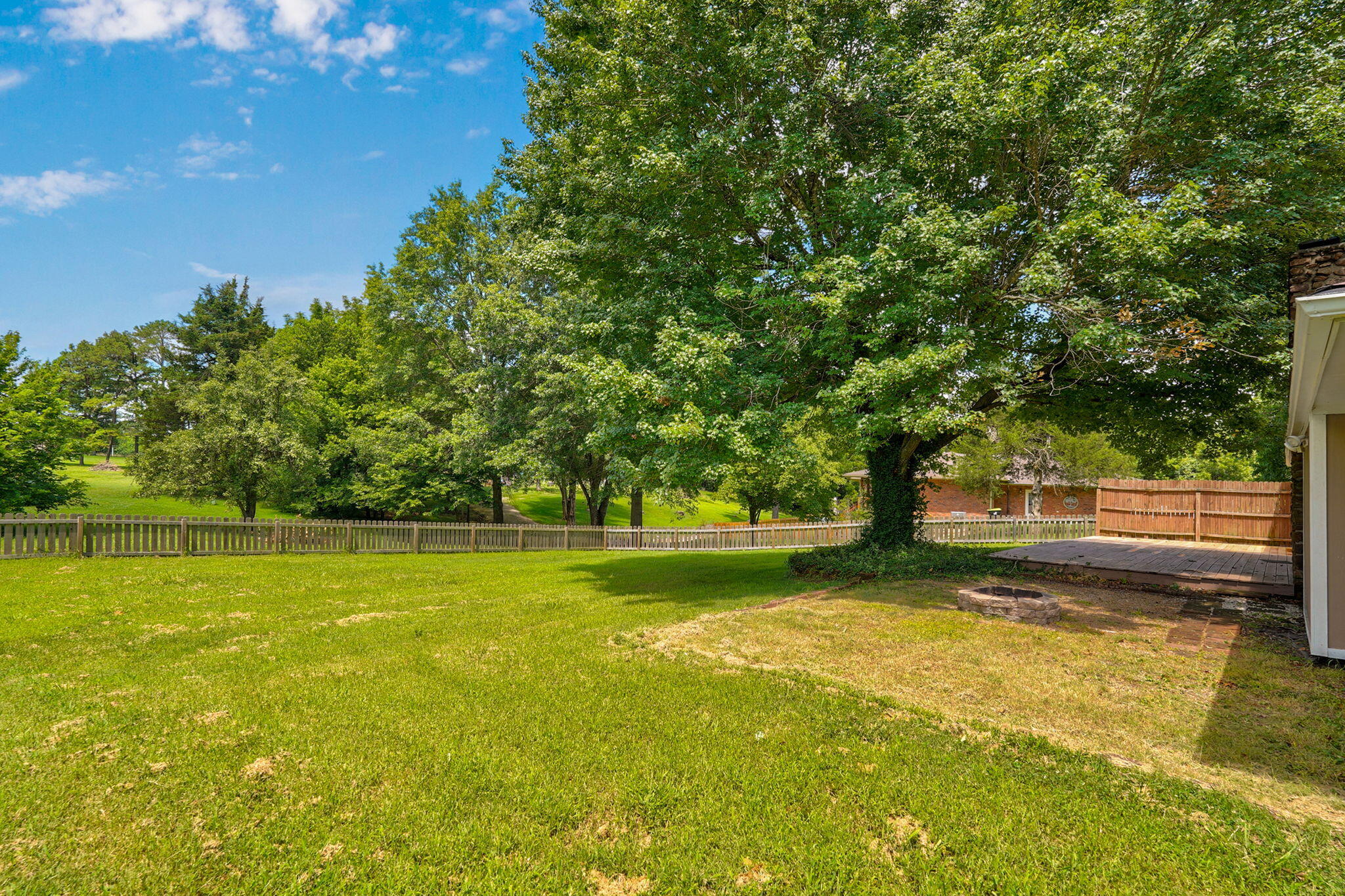 6401 North Marilyn Avenue Property Photo 38