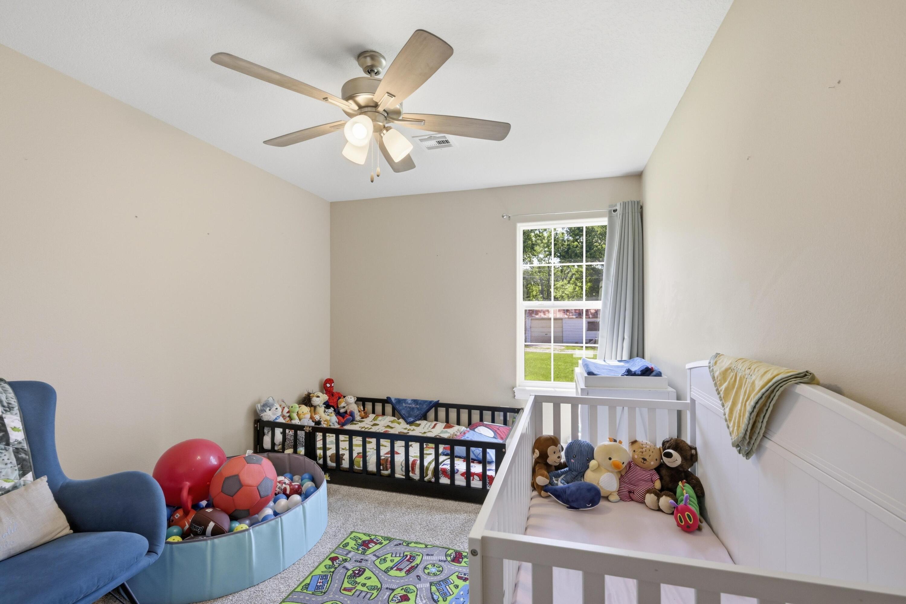 606 Webb Street Property Photo 12