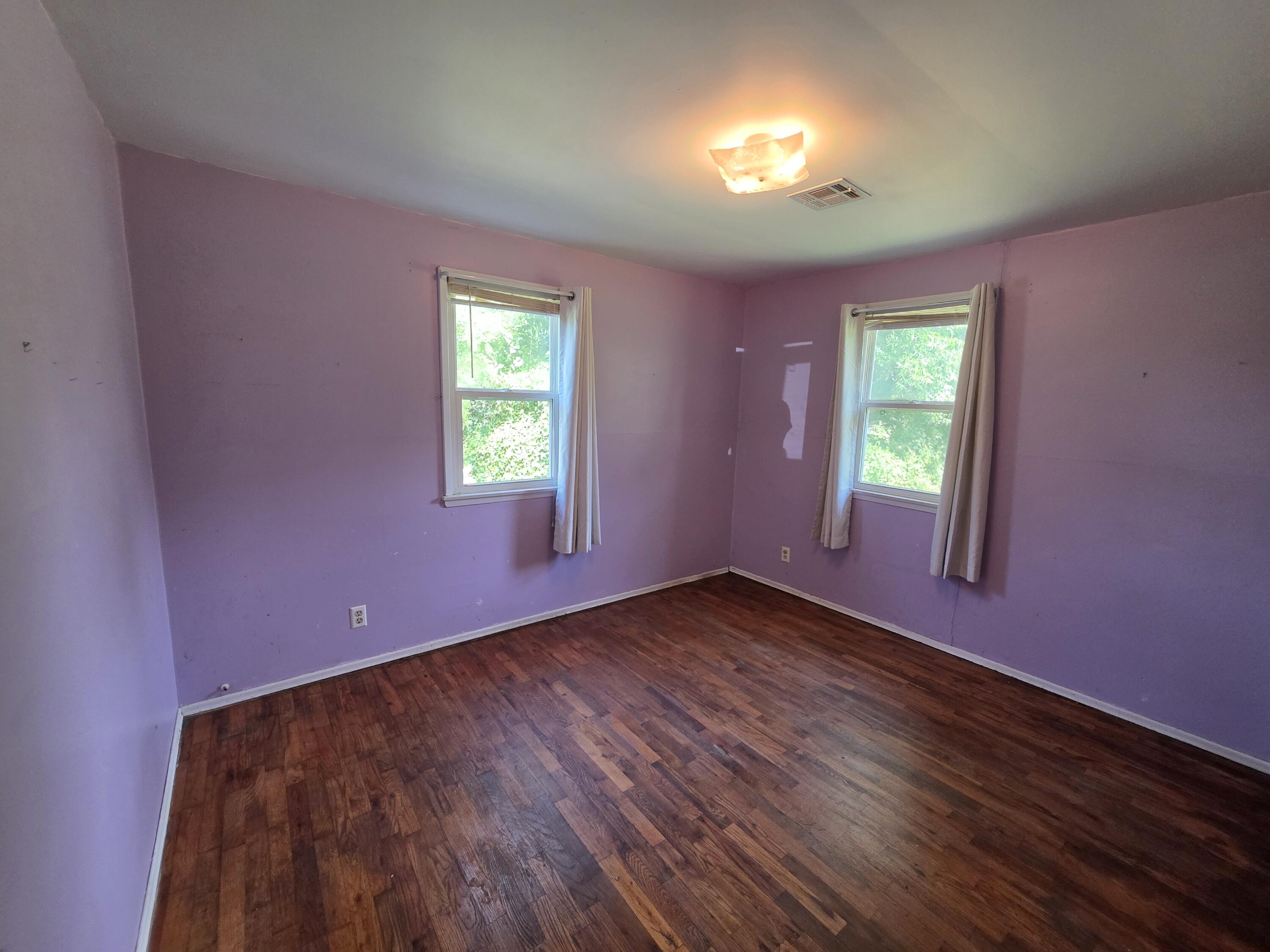 307 West Carman Road Property Photo 12
