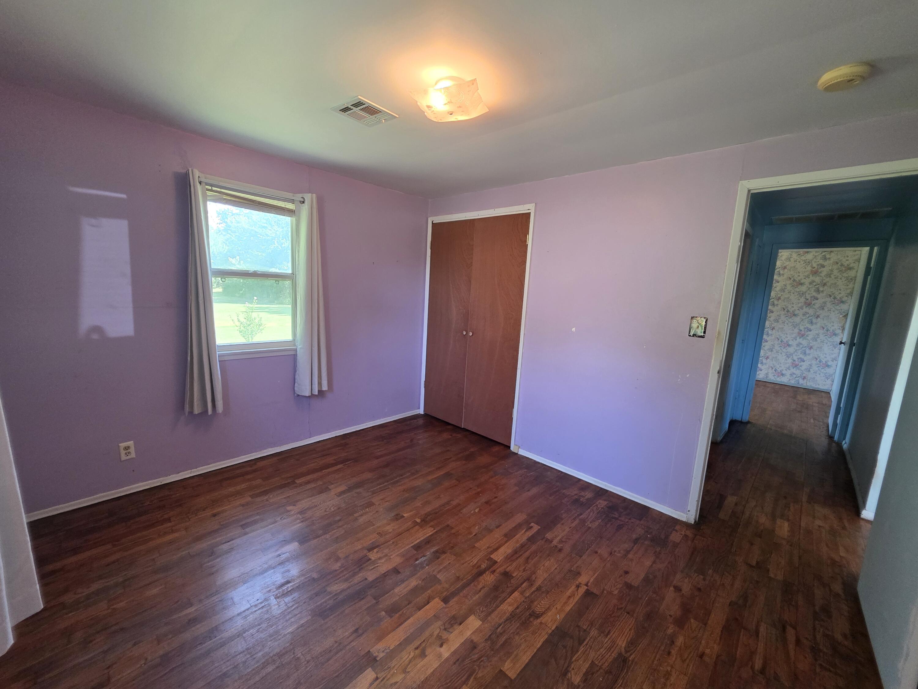 307 West Carman Road Property Photo 13