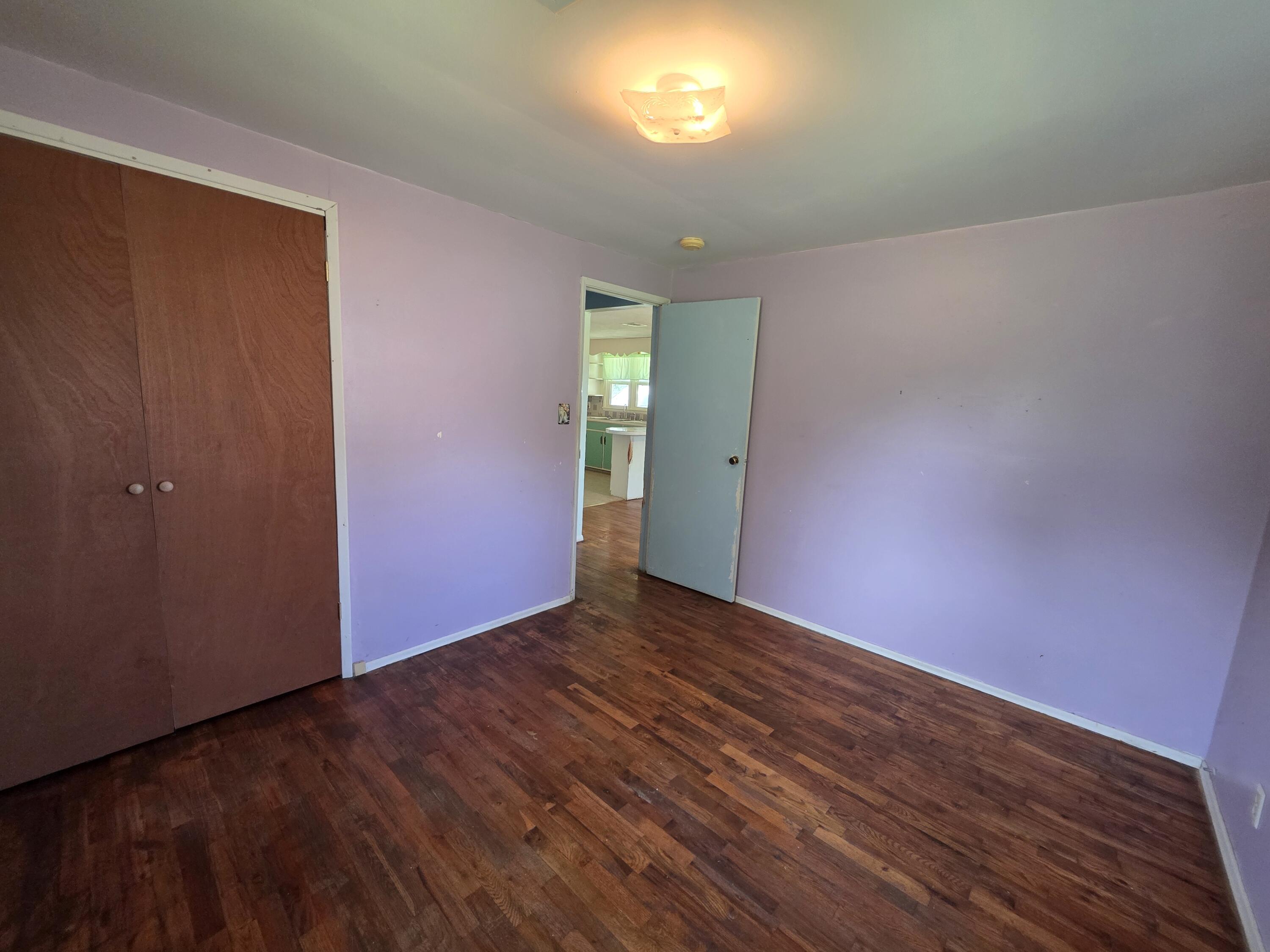 307 West Carman Road Property Photo 14
