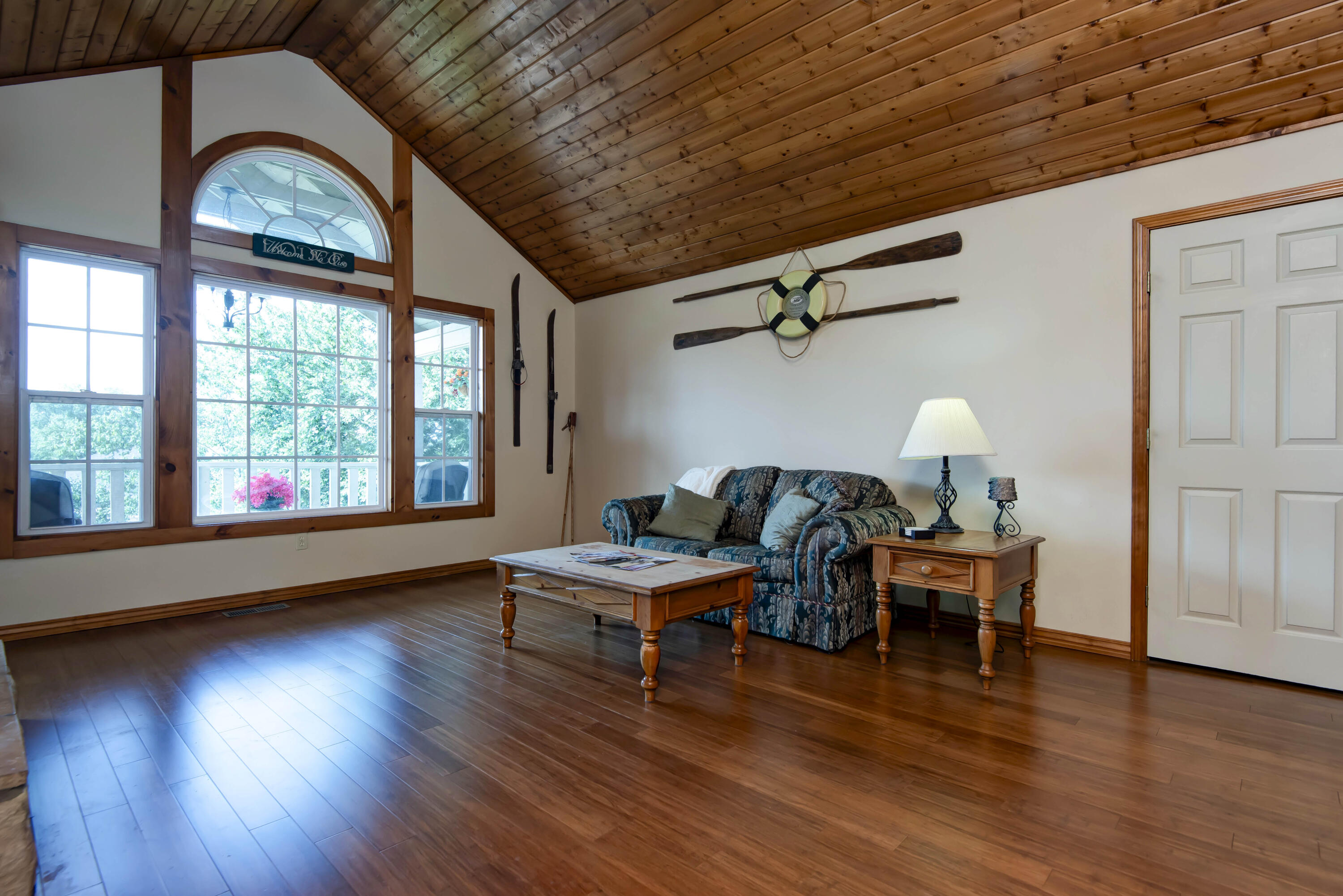 714 River Rock Court Property Photo 8