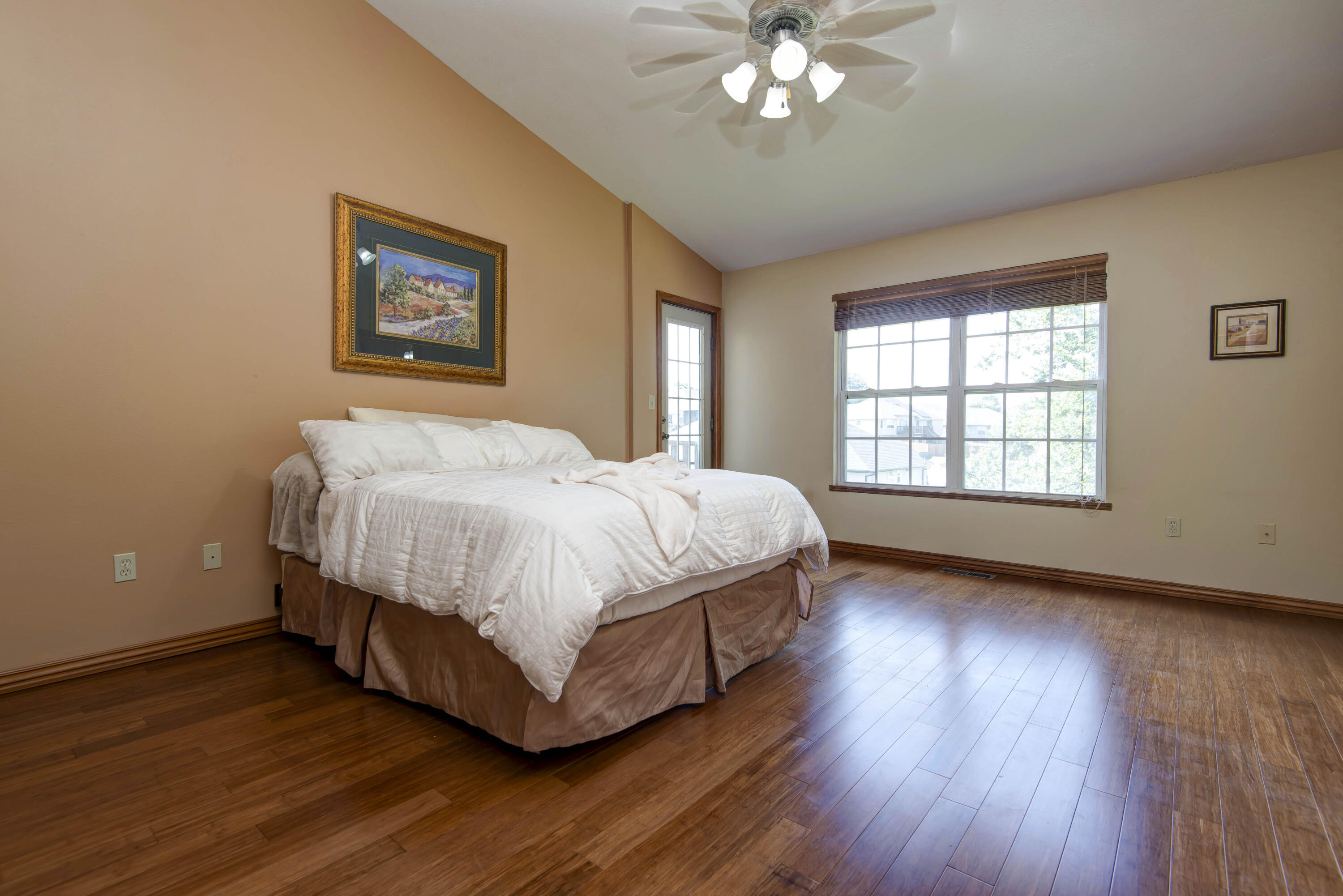 714 River Rock Court Property Photo 19