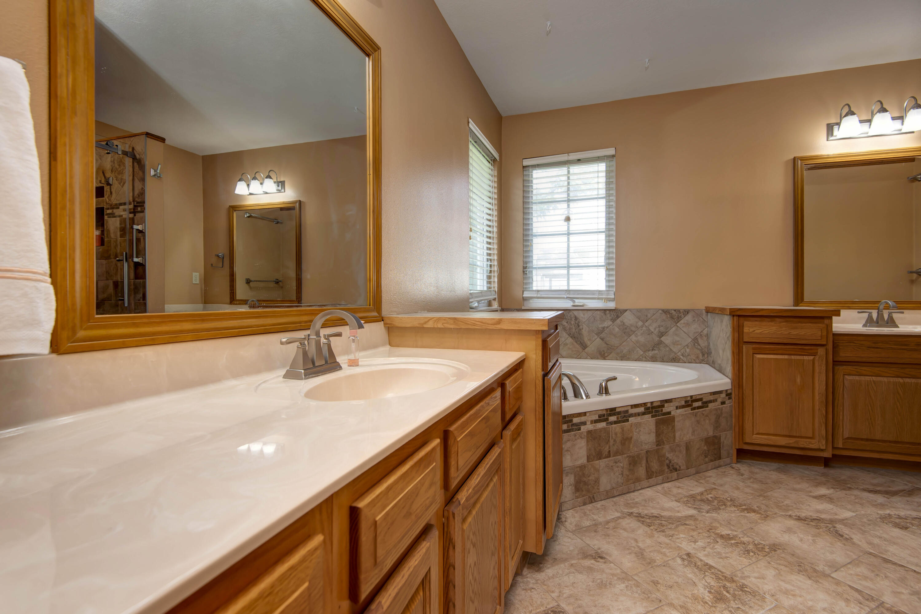 714 River Rock Court Property Photo 20