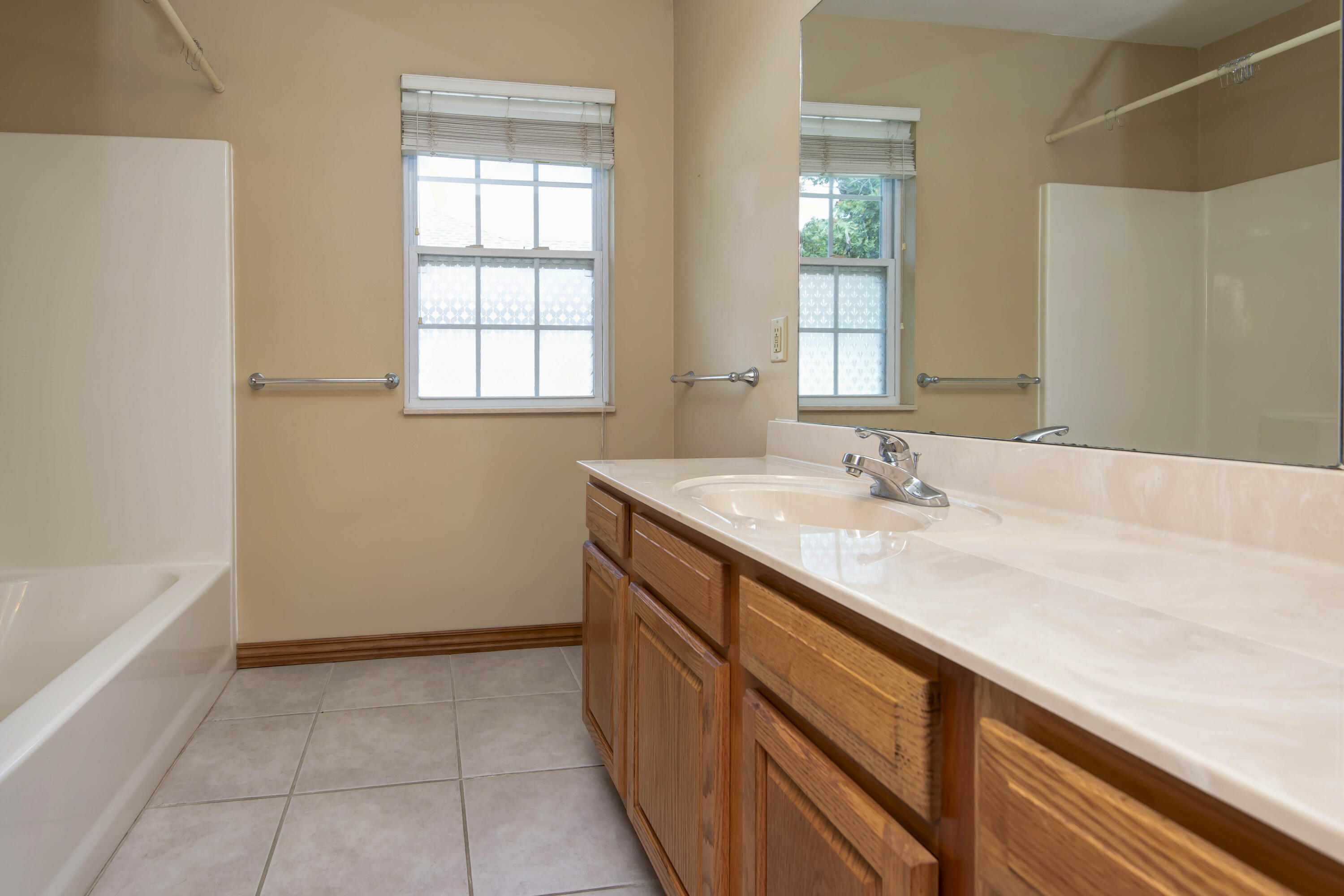 714 River Rock Court Property Photo 25