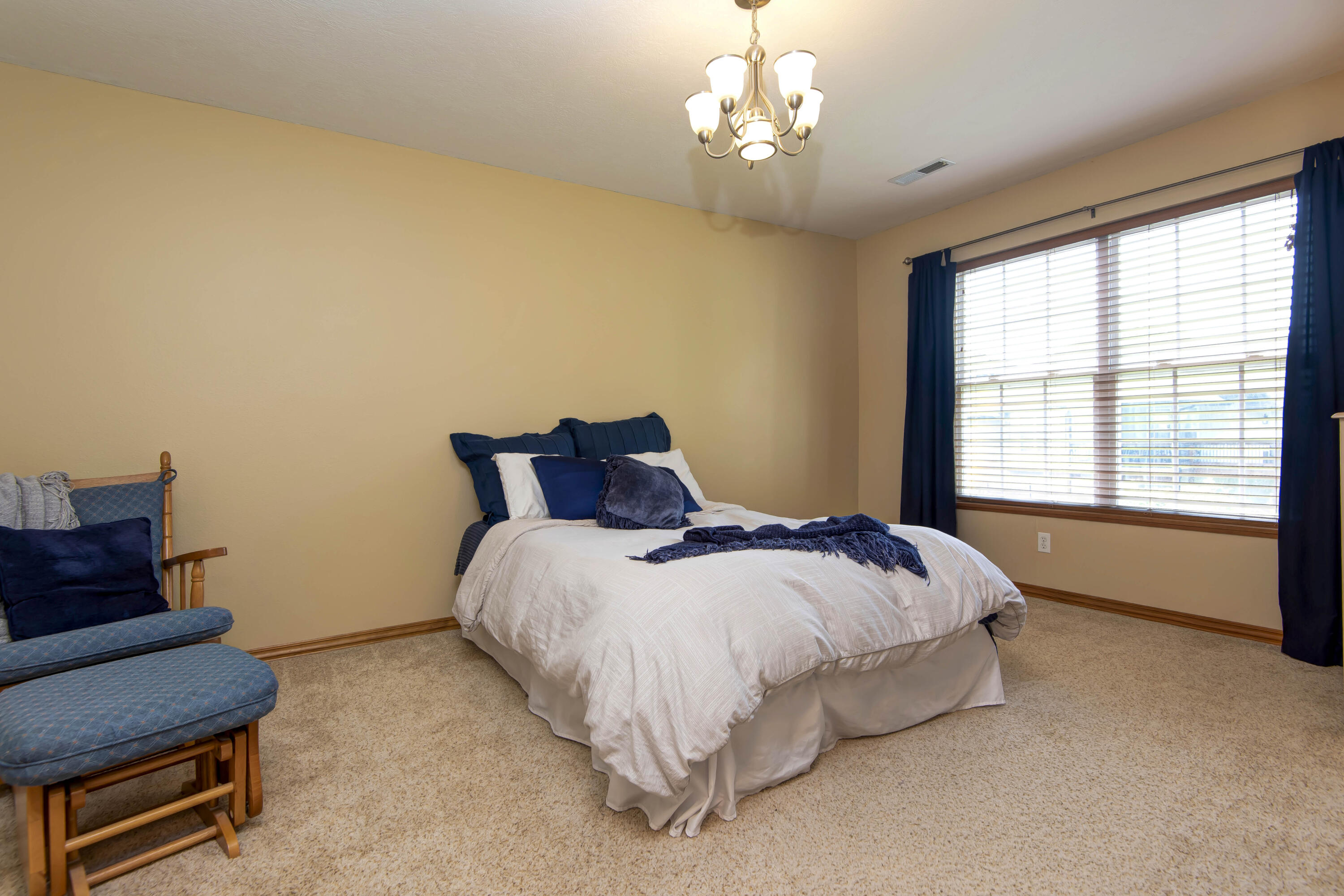 714 River Rock Court Property Photo 34