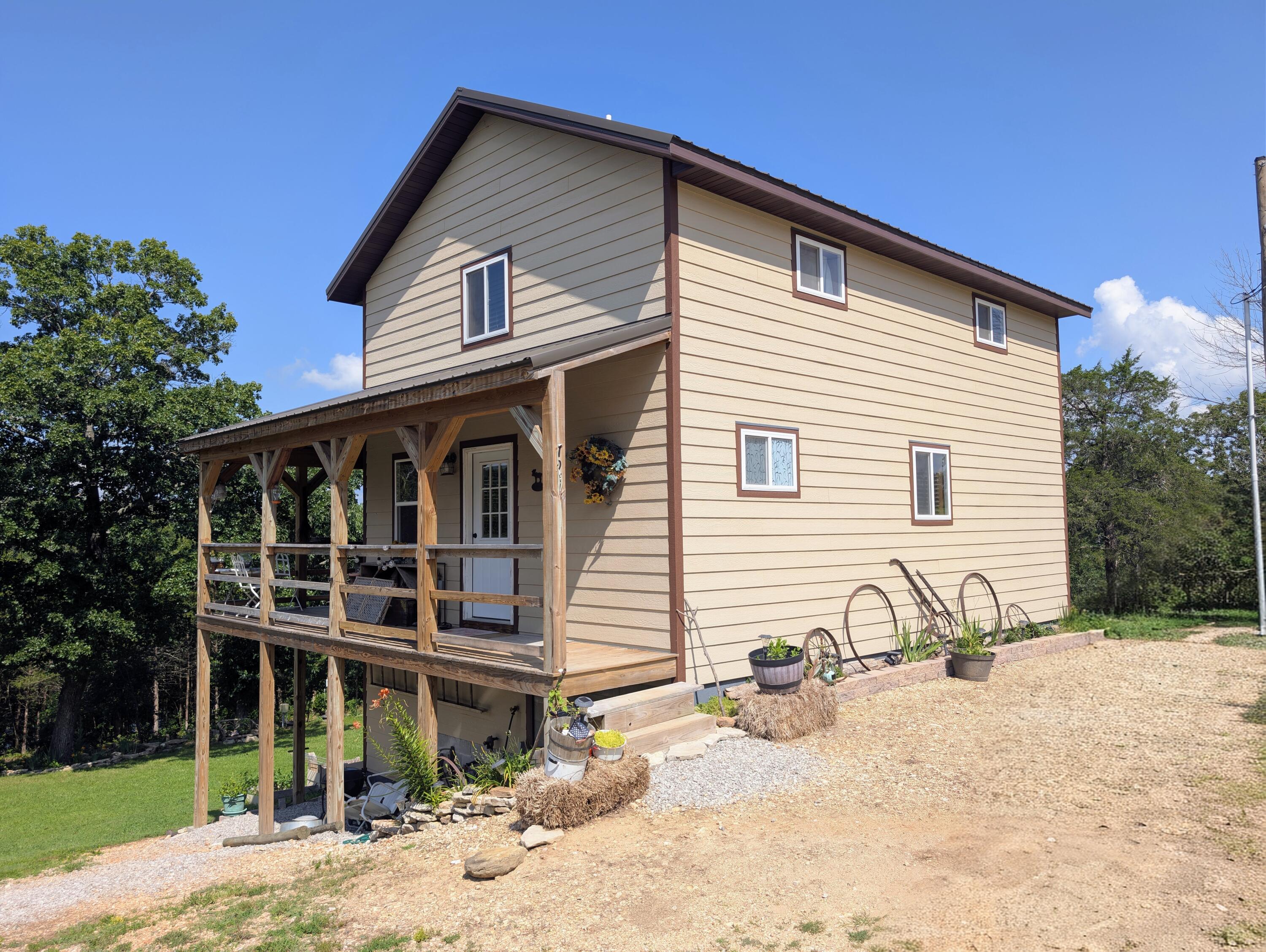 721 Pack Lane Property Photo 1
