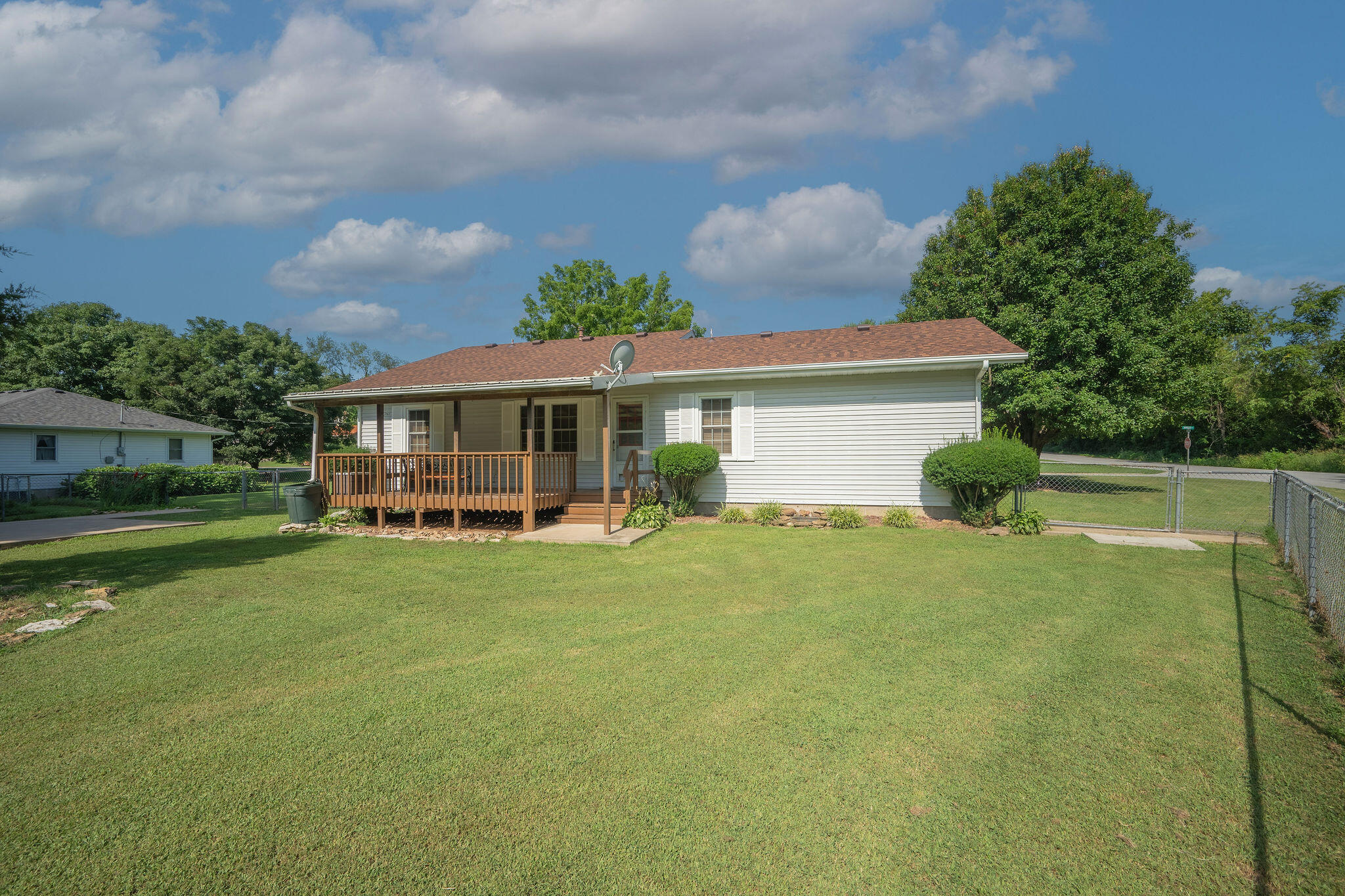 111 Amber Street Property Photo 25