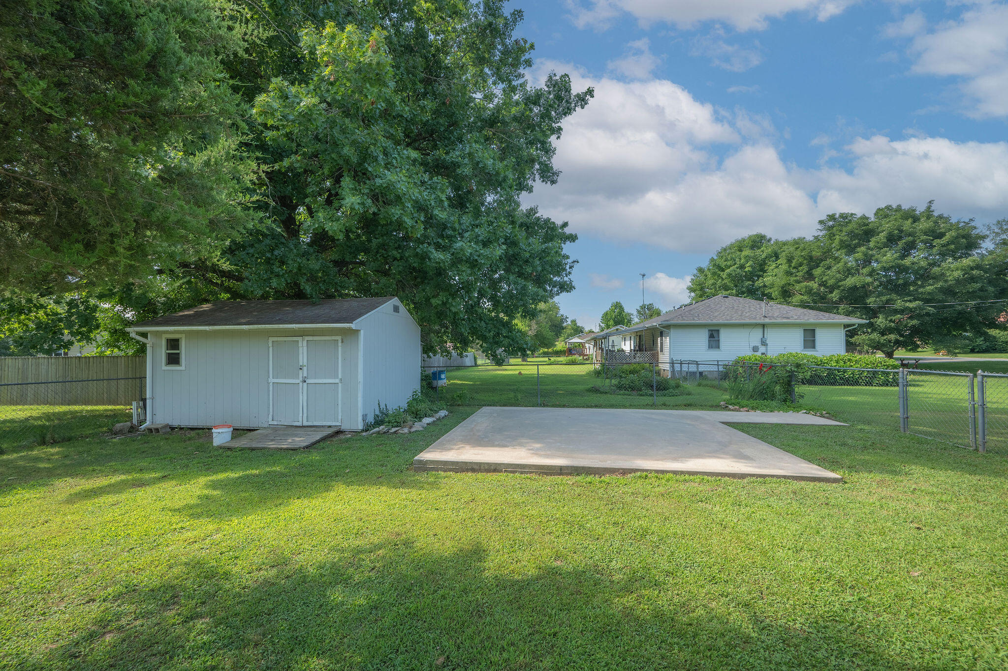 111 Amber Street Property Photo 26