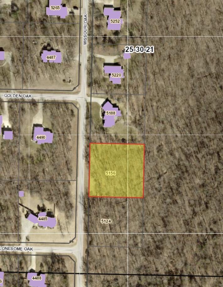 5156 North Missouri Oak Trail Property Photo 2