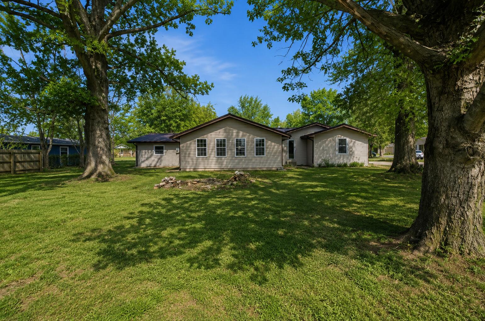 908 10th Street Property Photo 29