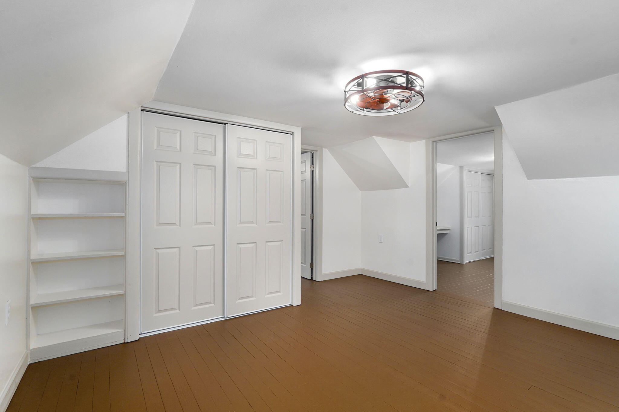 933 South Rinker Avenue Property Photo 18
