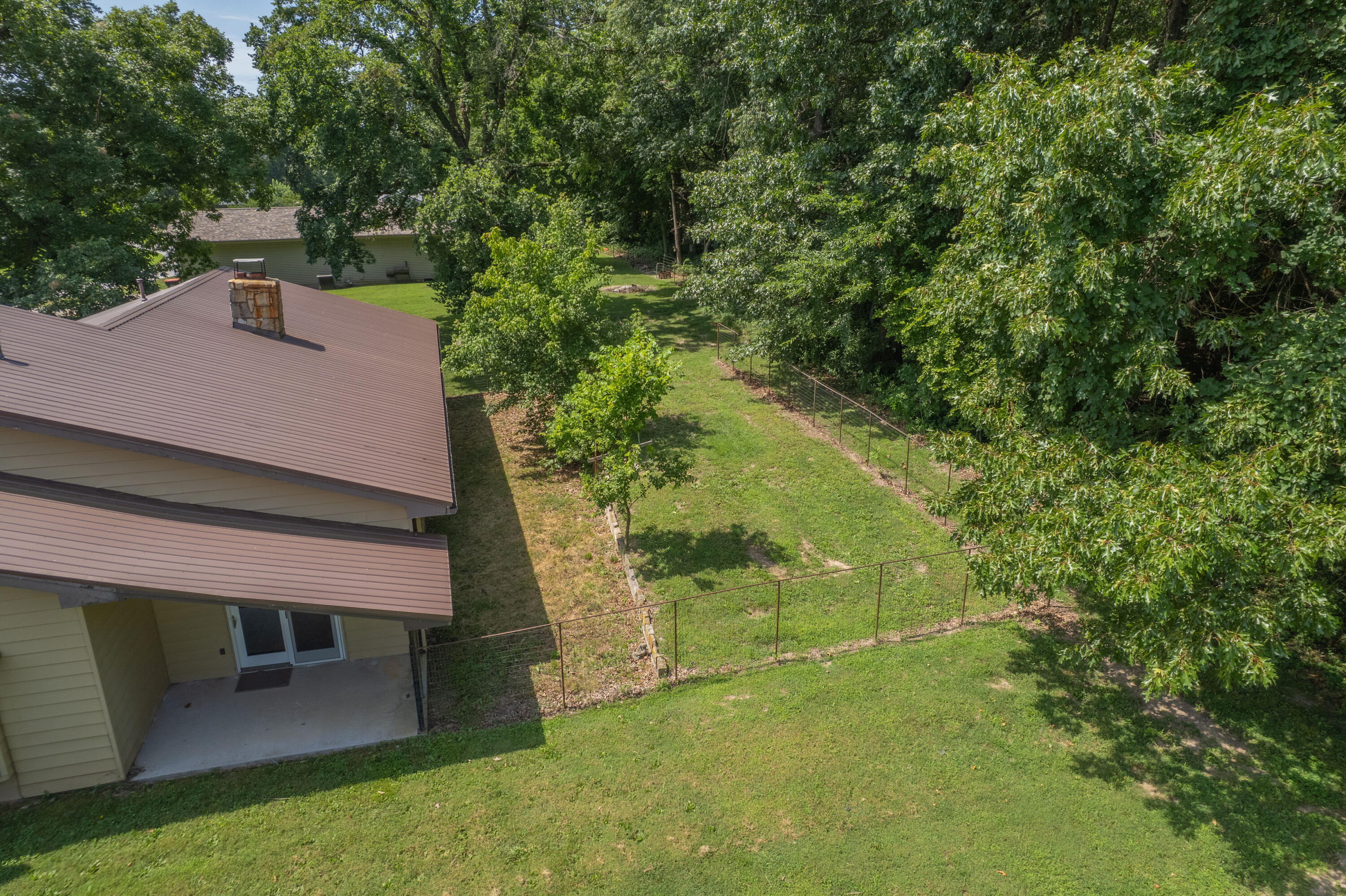 1116 Forest Circle Drive Property Photo 8