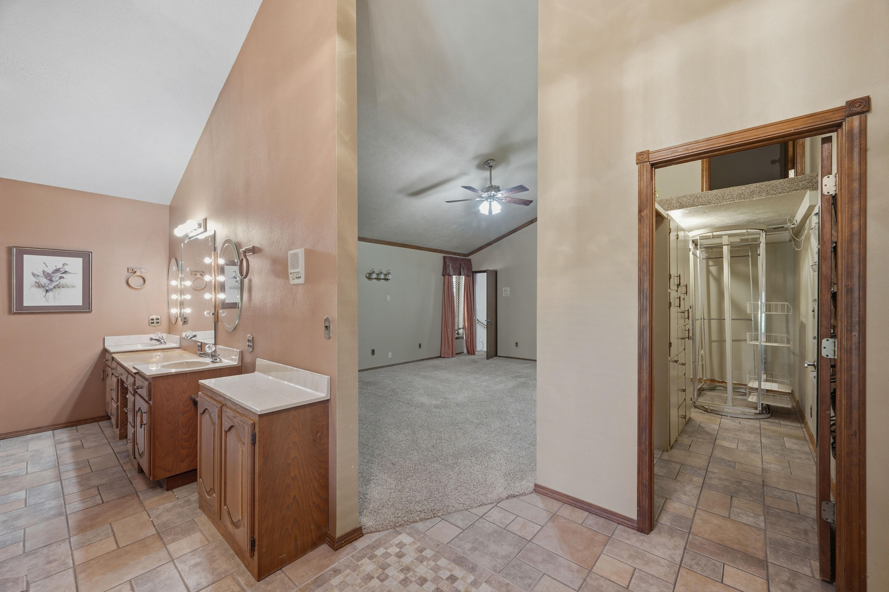 1116 Forest Circle Drive Property Photo 38
